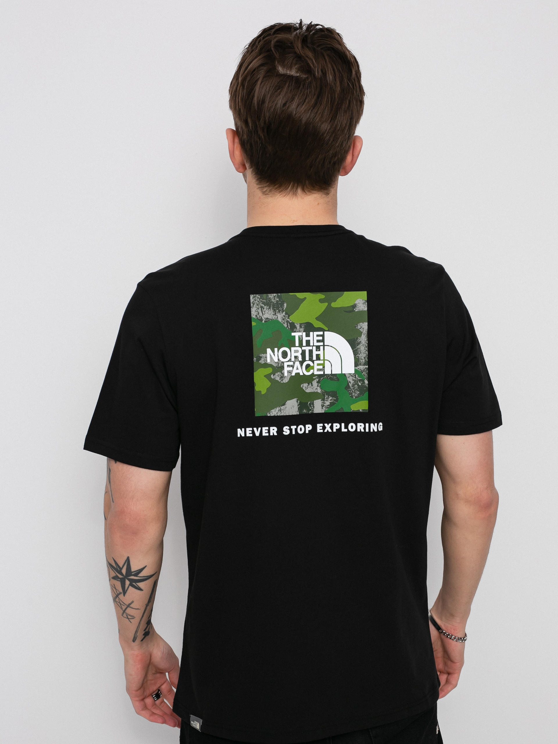 T-shirt The North Face Redbox (tnfblk/teagrntnfcamoprint)