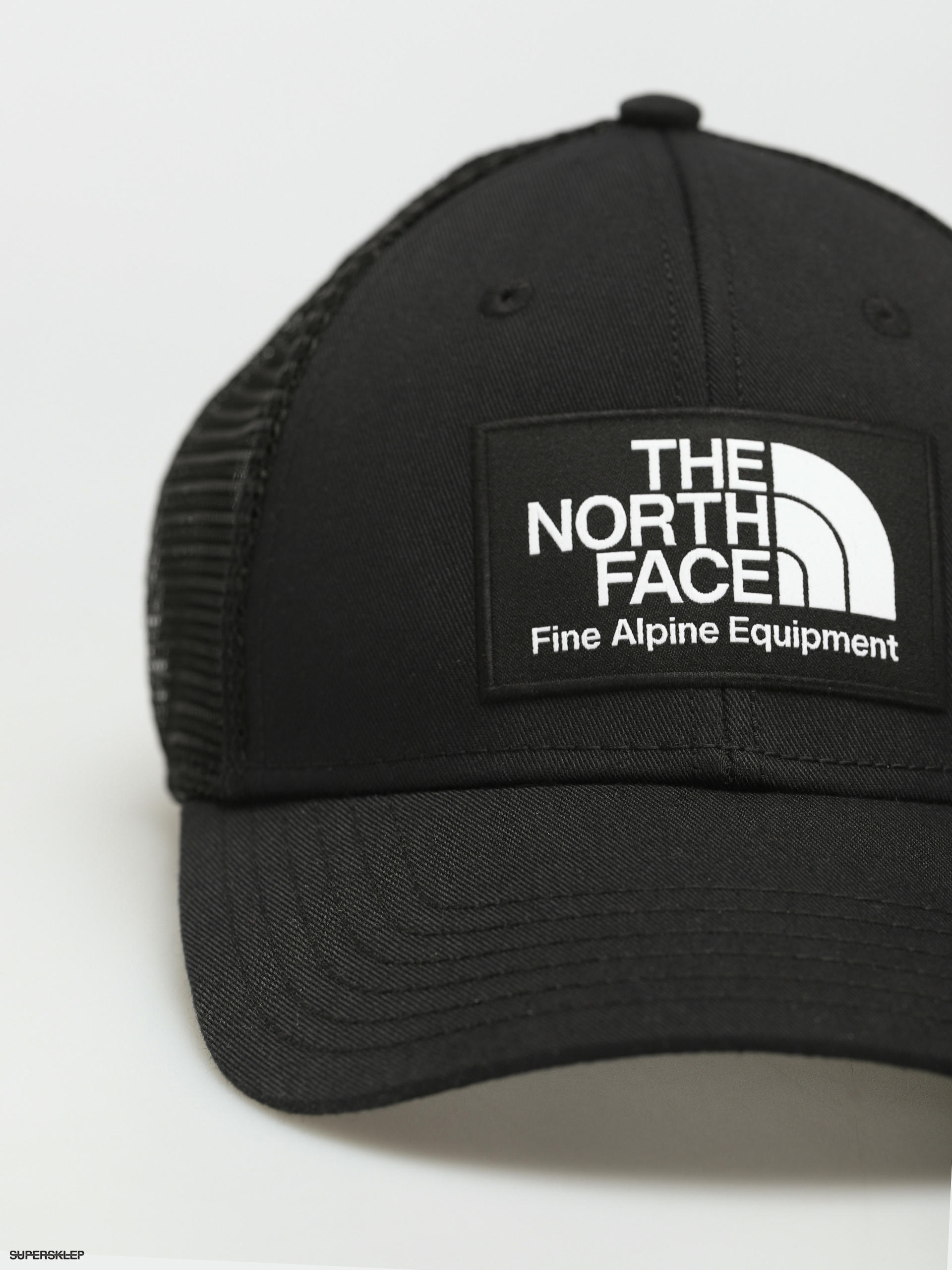 z The North Face Trucker (tnf black)