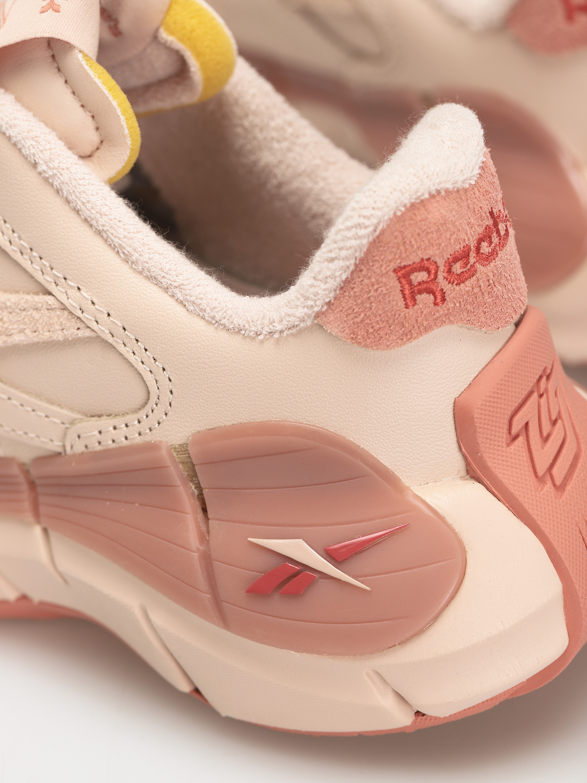 Buty Reebok Zig Kinetica 2 5 (sofecr/cancor/rhodon)