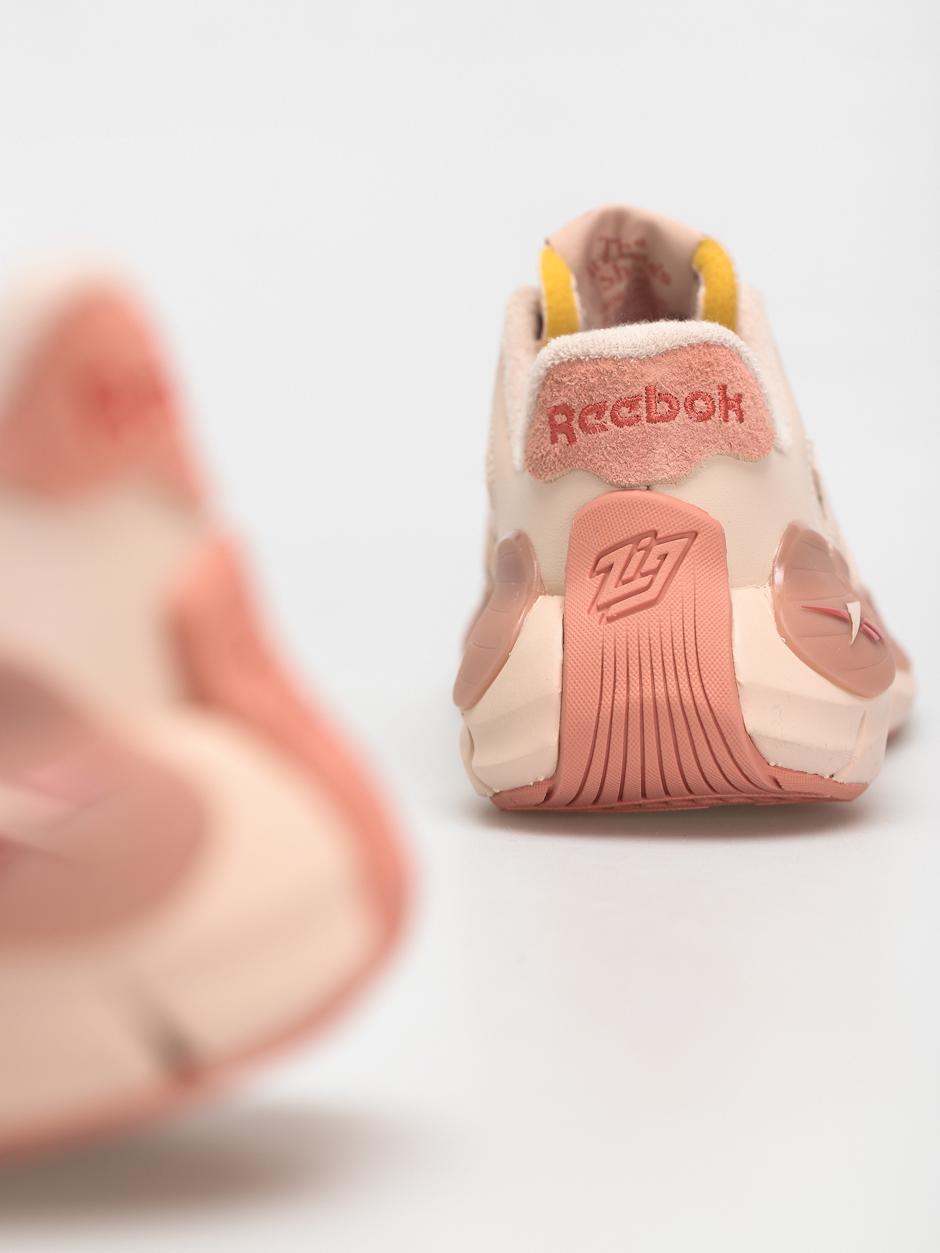 Buty Reebok Zig Kinetica 2 5 (sofecr/cancor/rhodon)