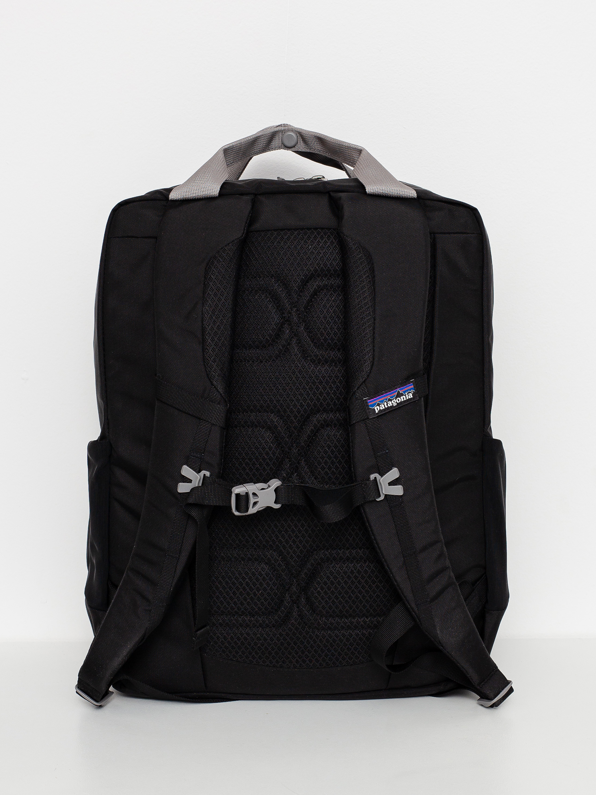 Plecak Patagonia Tamangnito Pack 20L Wmn (black)