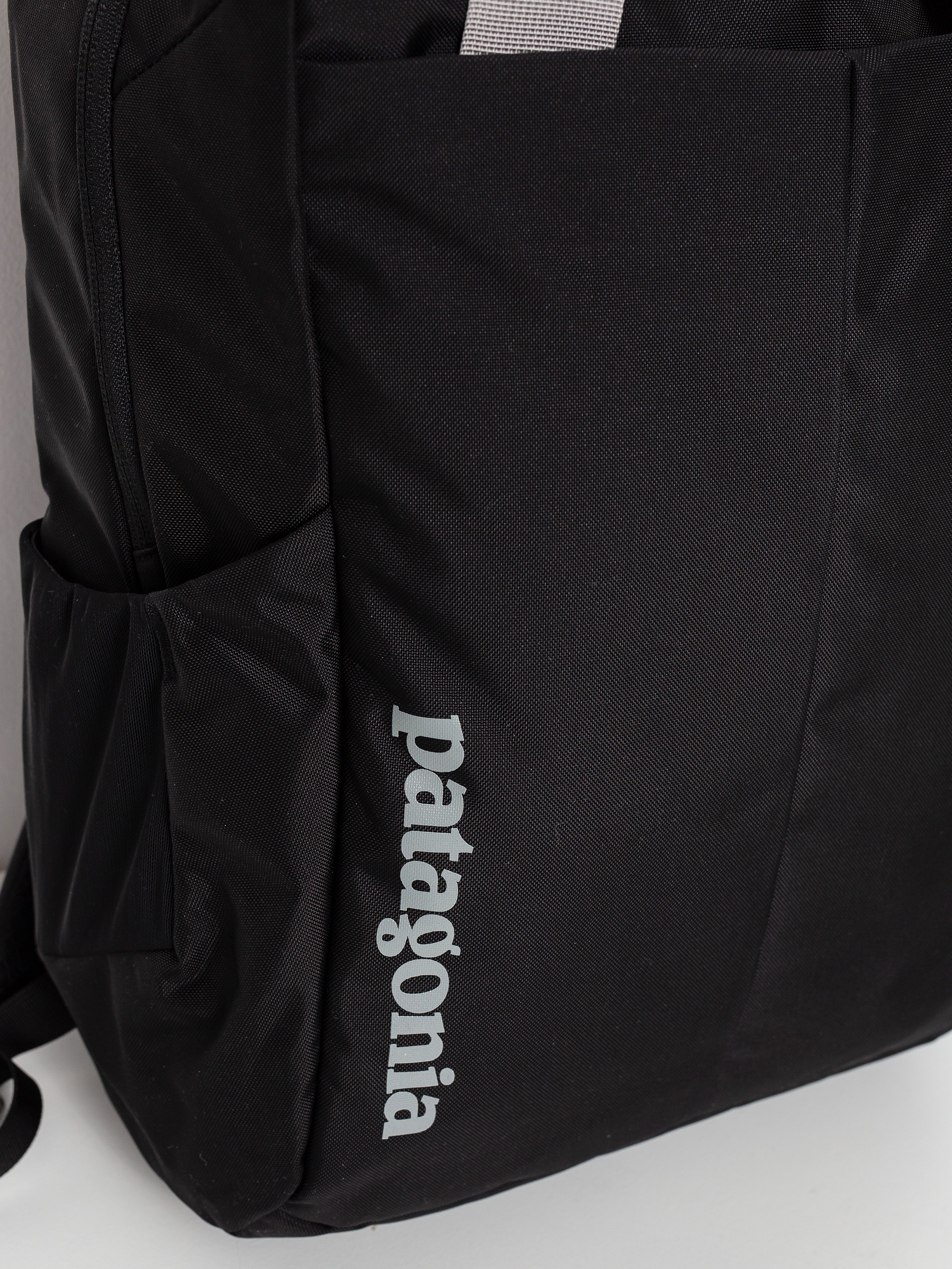 Plecak Patagonia Tamangnito Pack 20L Wmn (black)