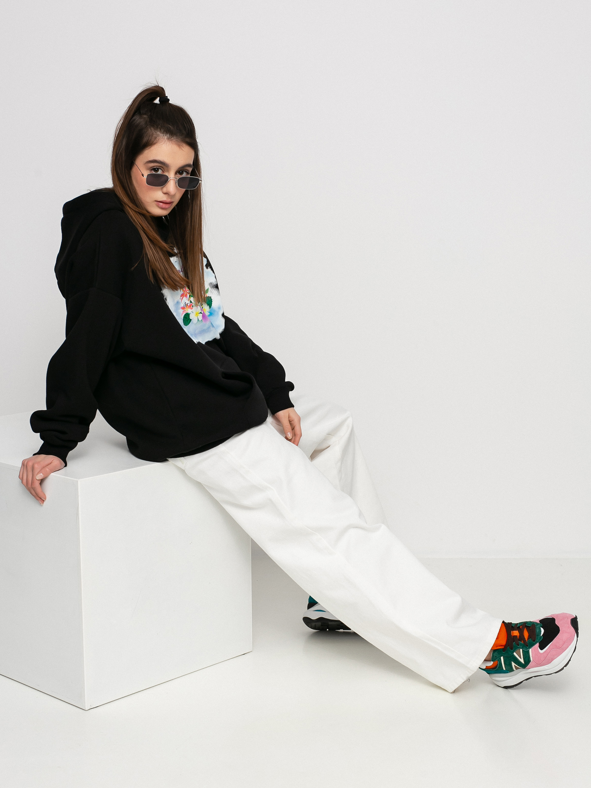 Bluza z kapturem Local Heroes Lost In Paradise HD Wmn (black)