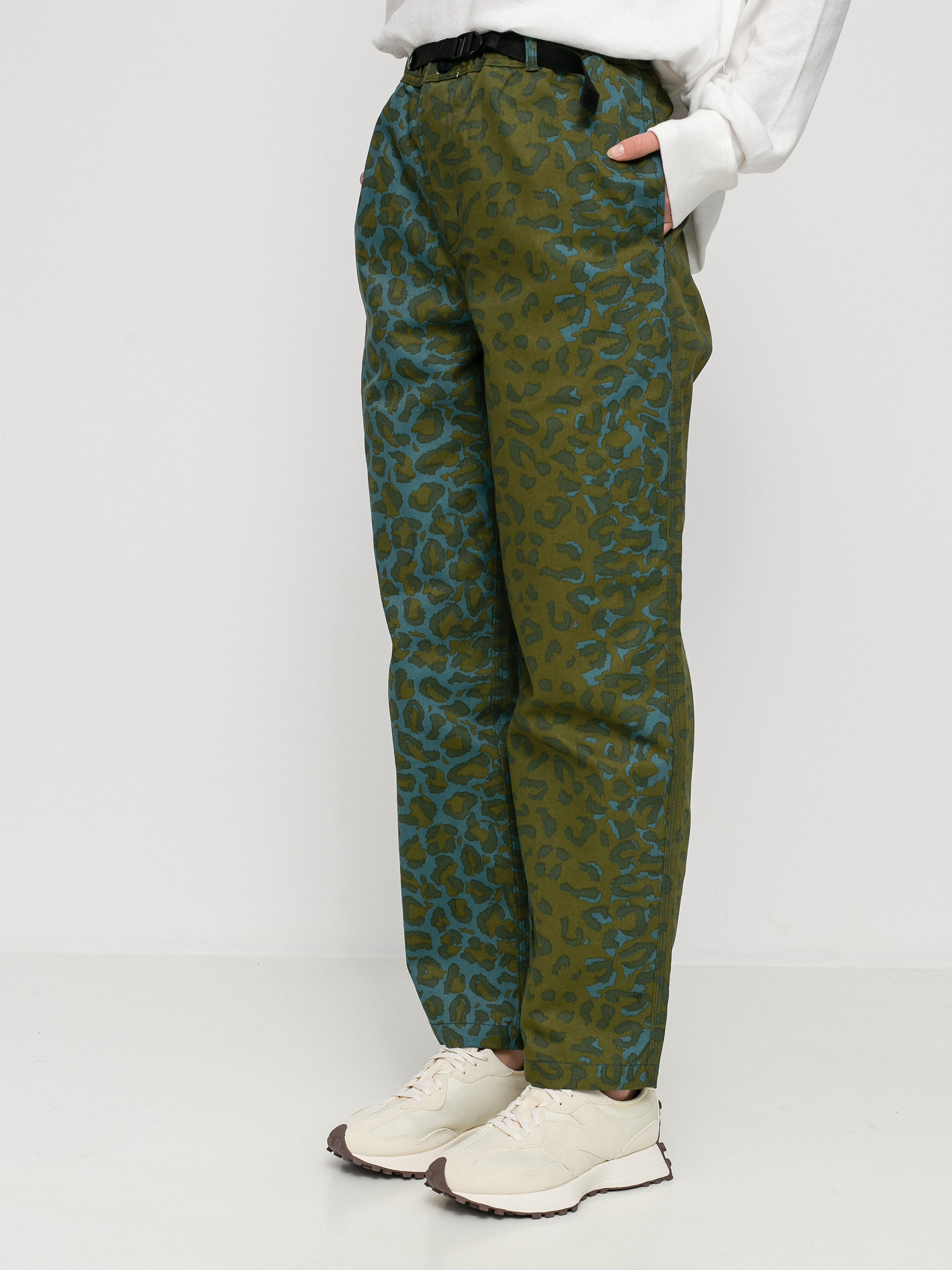 Spodnie HUF Printed Runyon Wmn (leopard camo)