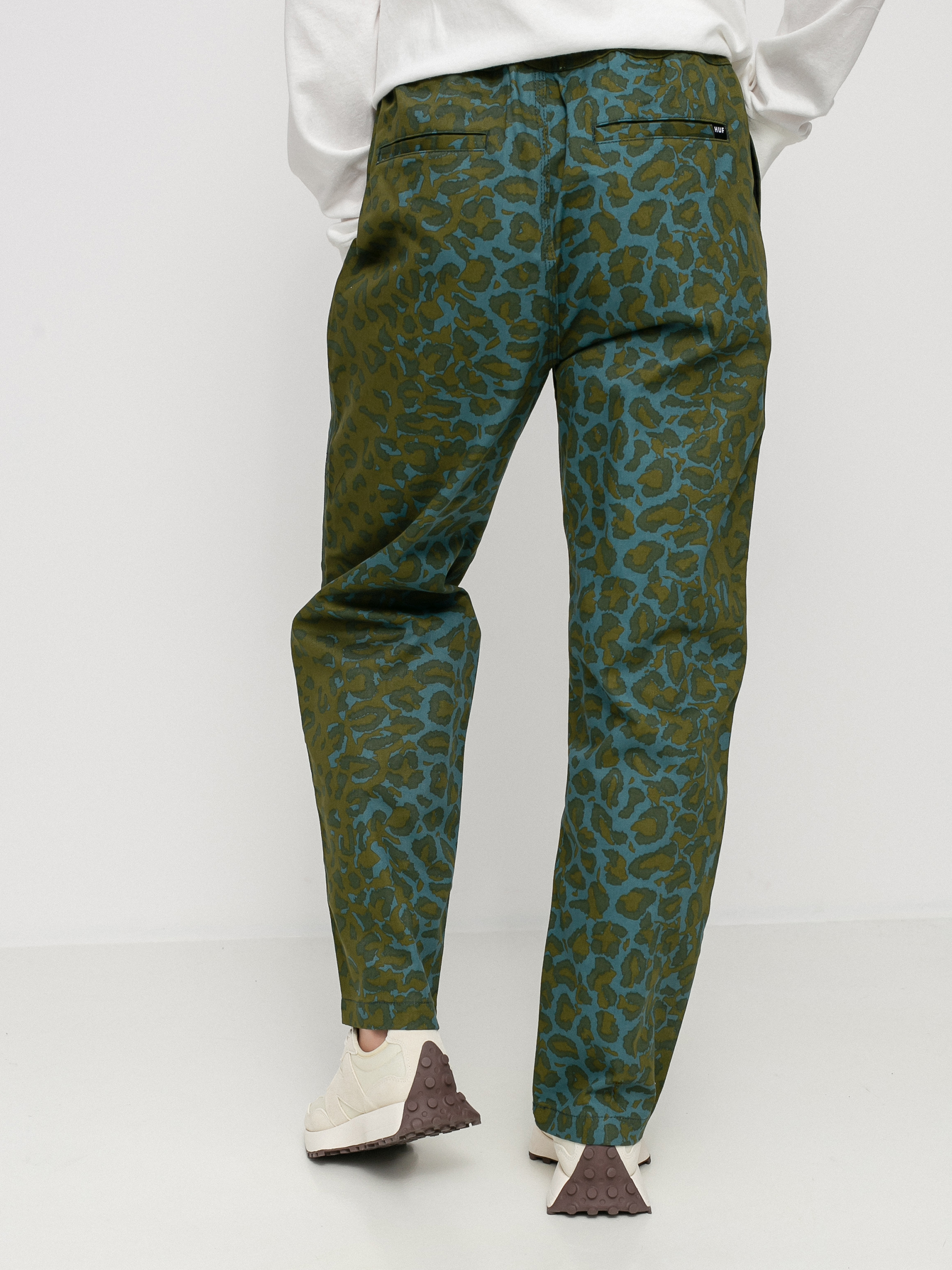 Spodnie HUF Printed Runyon Wmn (leopard camo)