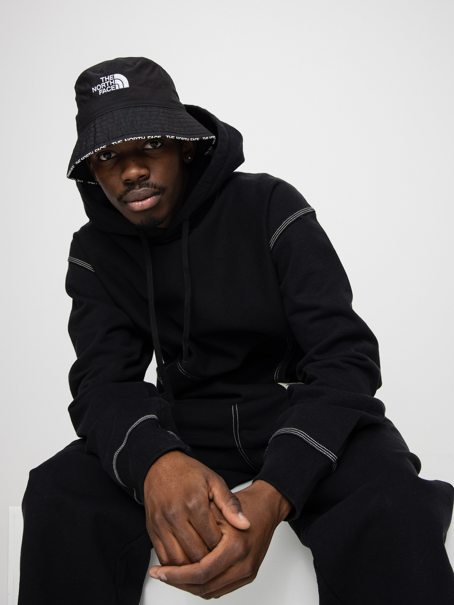 Bluza z kapturem Stussy Contrast Stitch Label HD (black)
