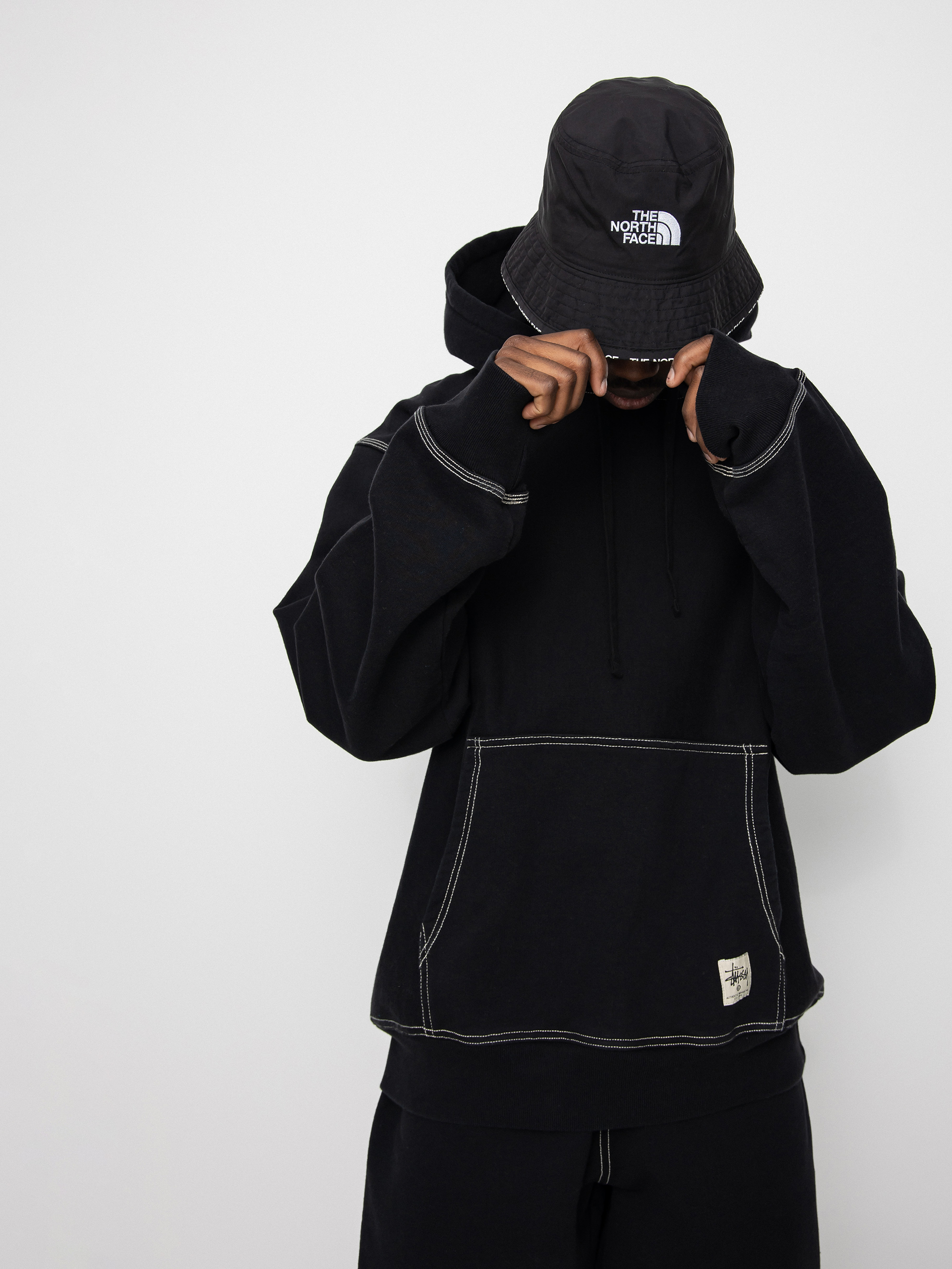 Bluza z kapturem Stussy Contrast Stitch Label HD (black)