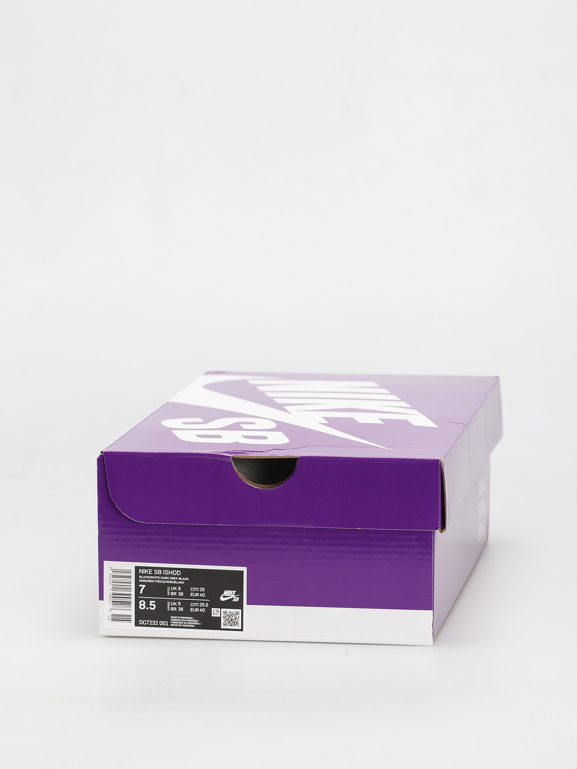 Buty Nike SB Ishod (black/white dark grey black)