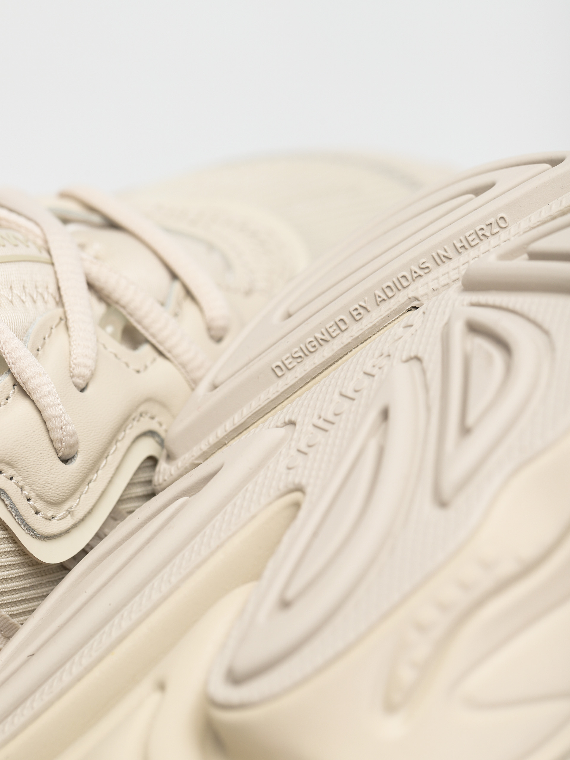 Buty adidas Originals Ozweego (cbrown/cbrown/cbrown)