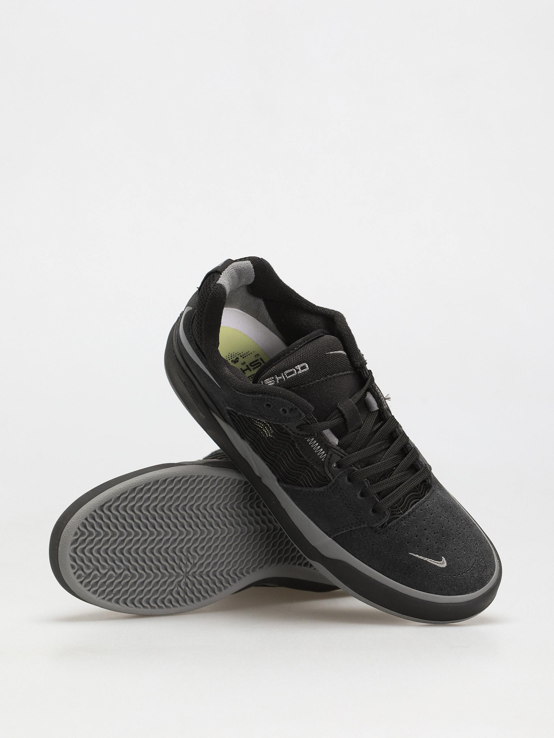 Buty Nike SB Ishod (black/smoke grey black citron tint)