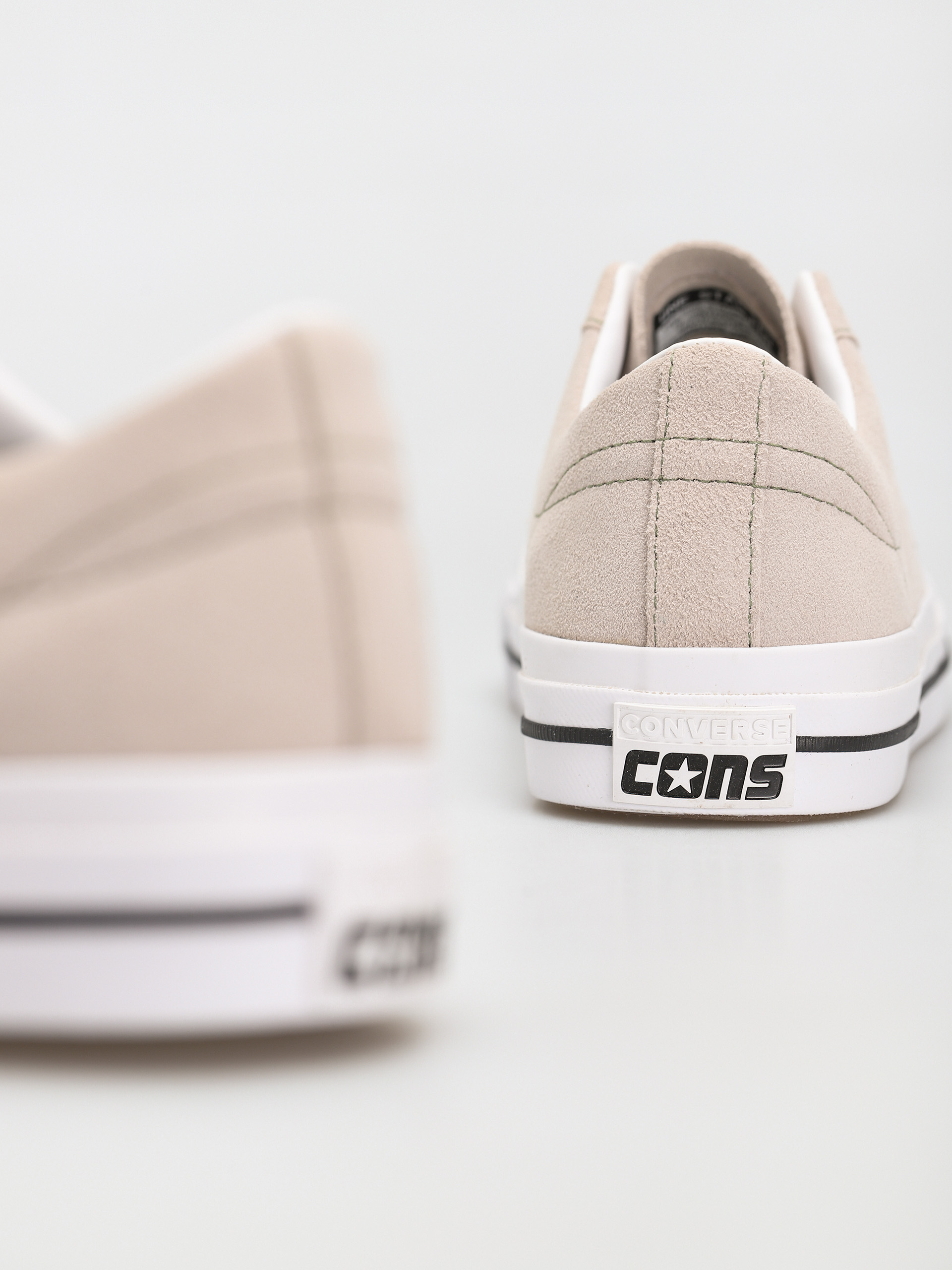 Buty Converse One Star Pro (deser sand/treeline/white)