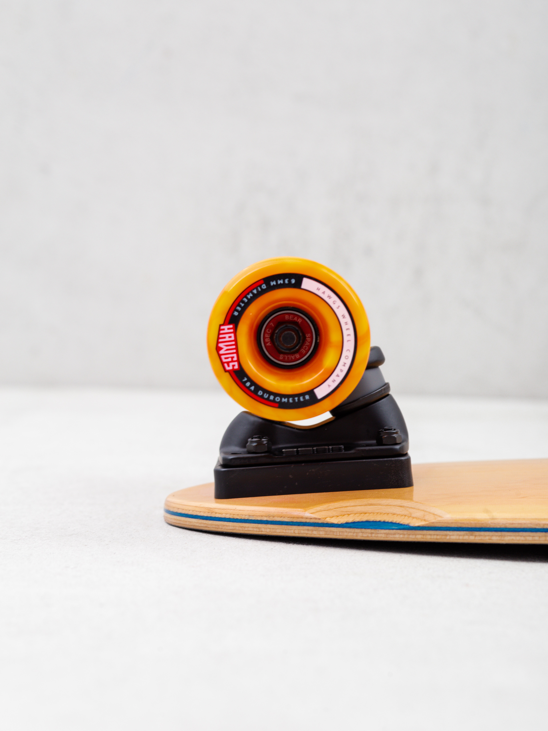 Longboard Landyachtz Dipper (watercolor)