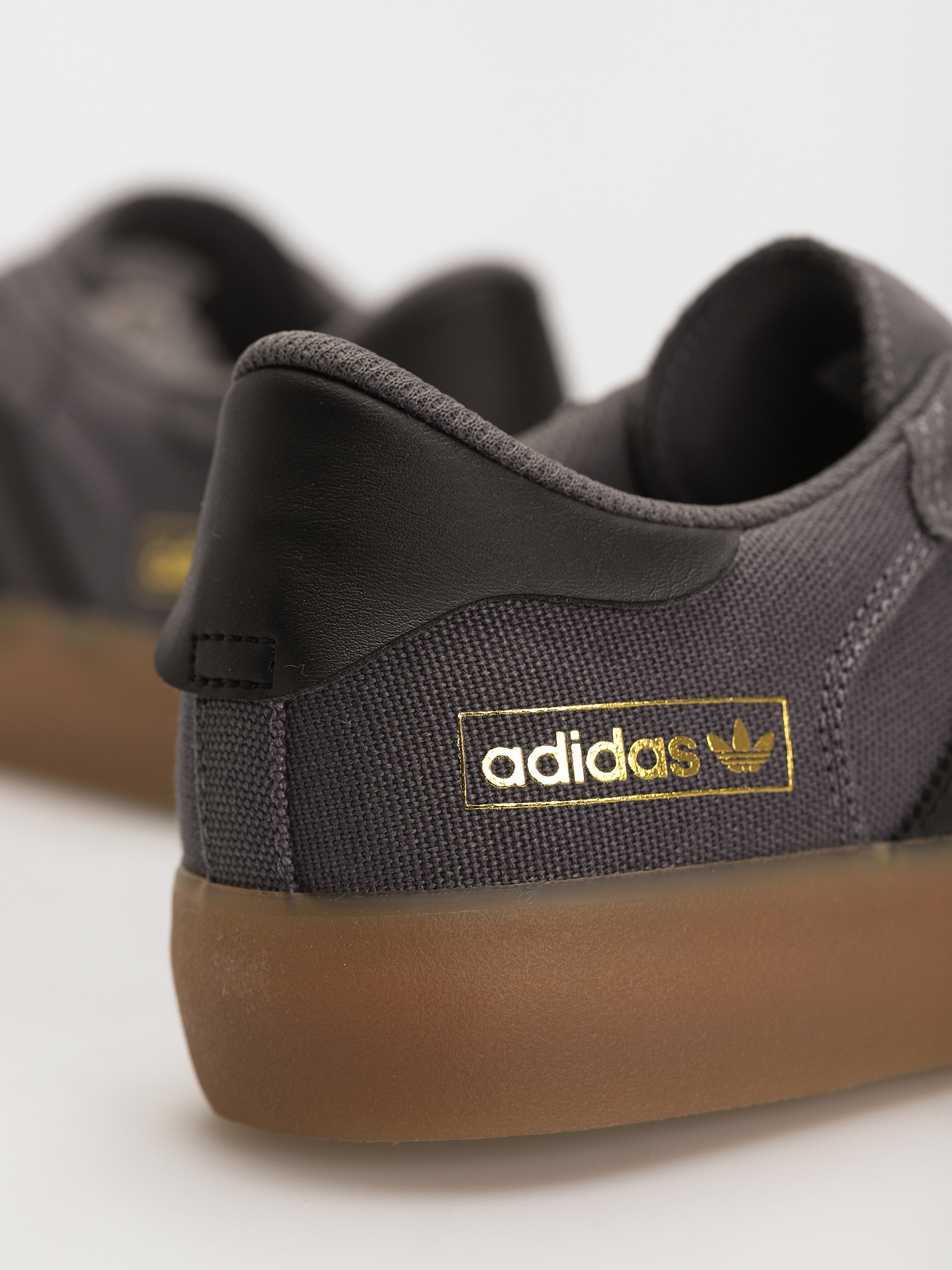 Buty adidas Matchbreak Super (grefiv/cblack/gum4)
