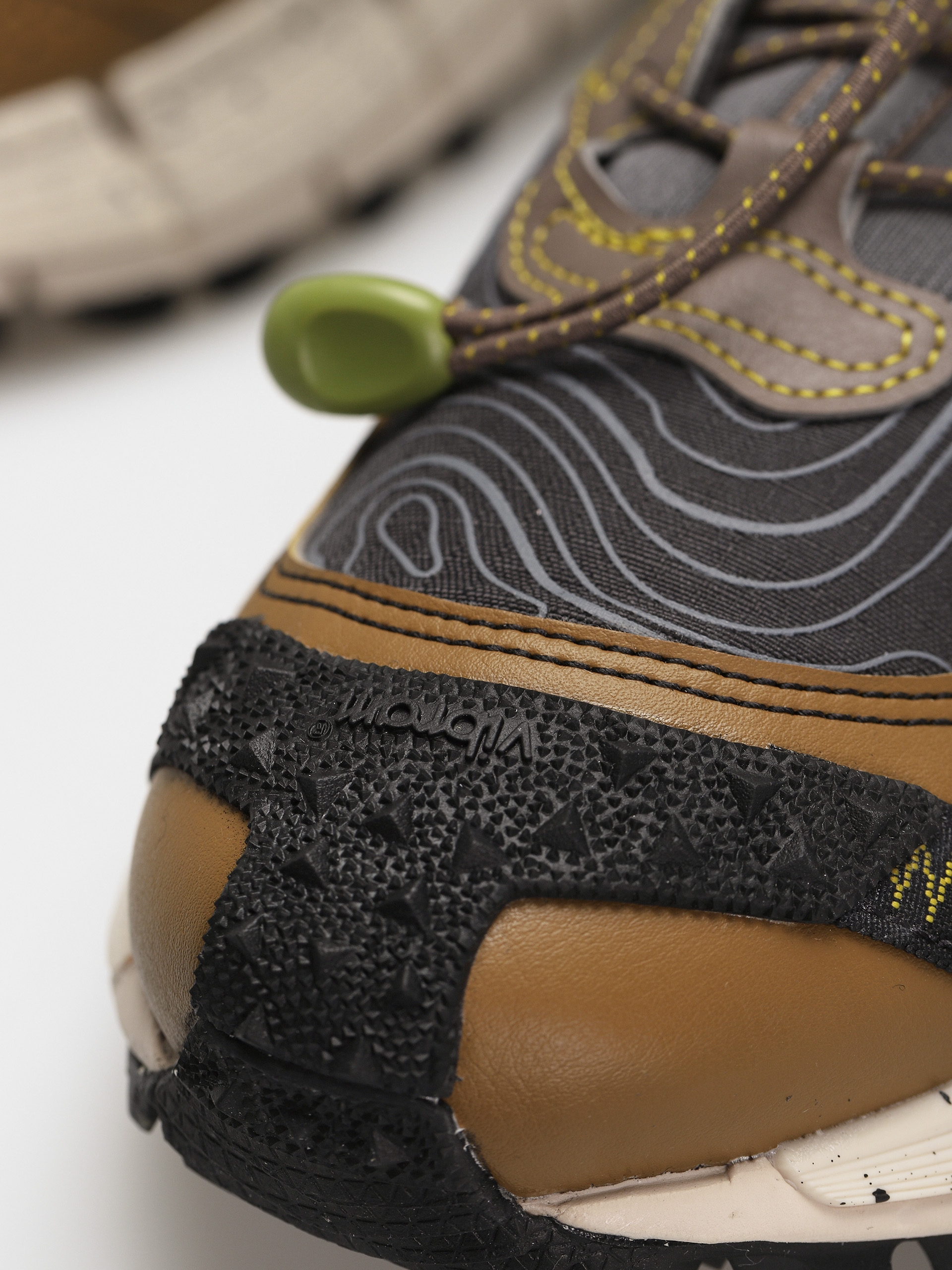 Buty Reebok Zig Kinetica II Edg (purgry/wldmos/sulgrn)