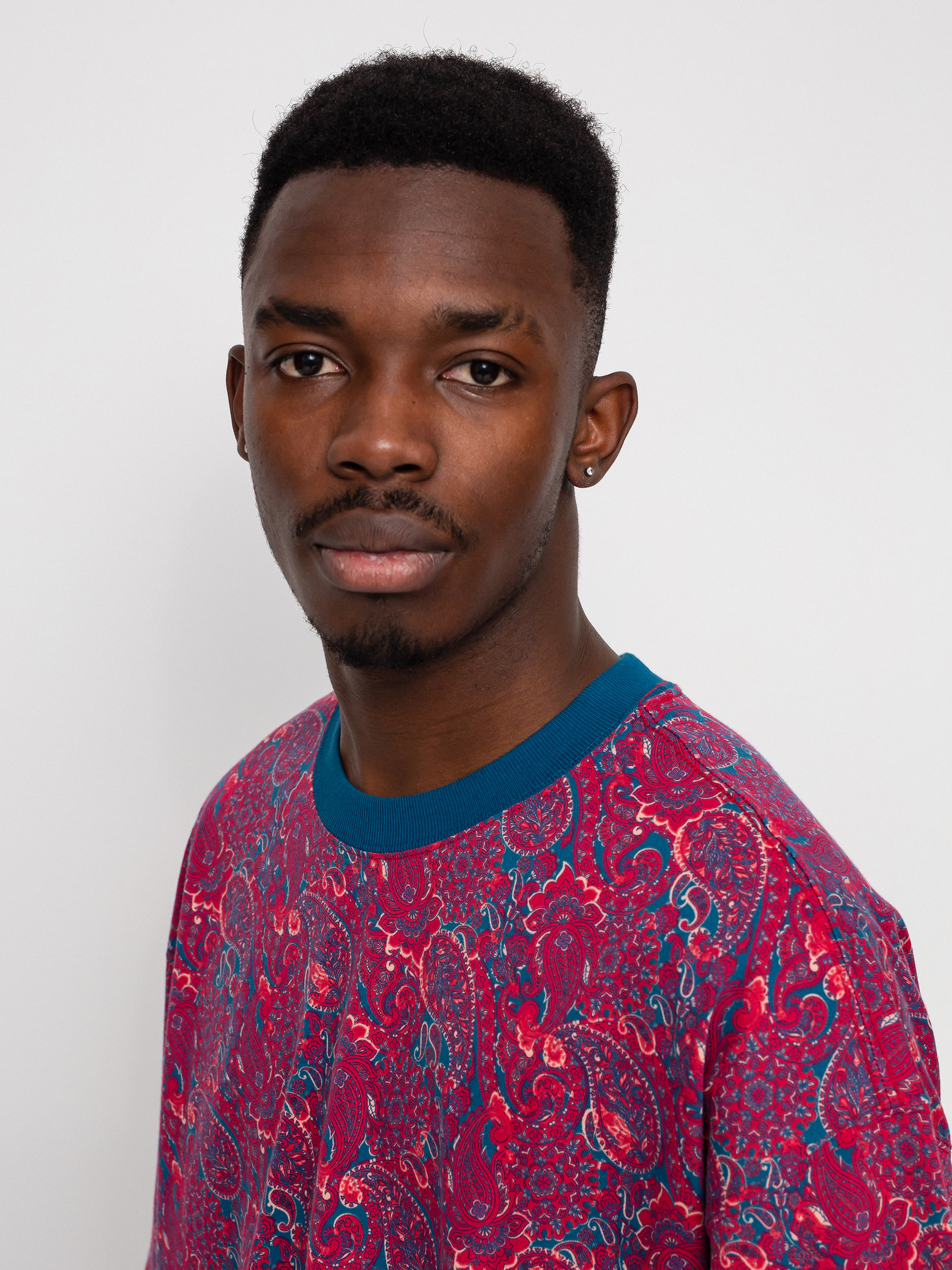 T-shirt Nike SB Paisley (mystic hibiscus)