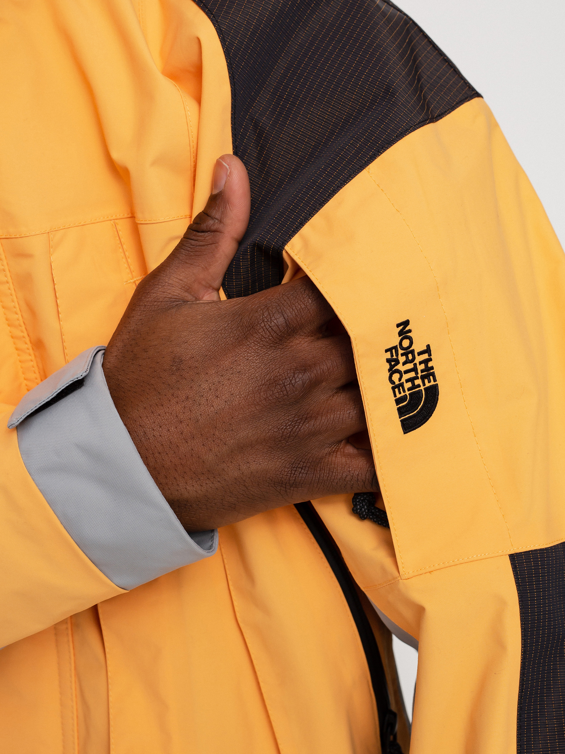 Kurtka The North Face Phlego 2L Dryvent (chamois orange)