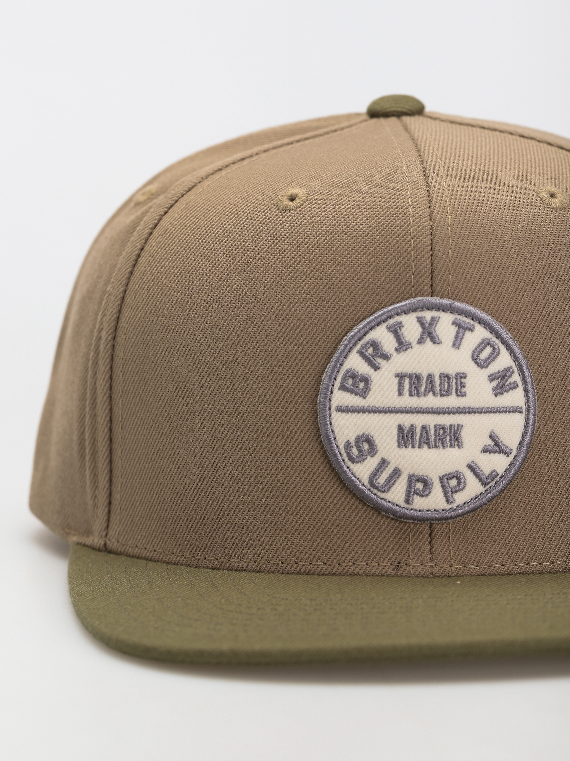 Czapka z daszkiem Brixton Oath III Snapback (mermaid/military olive)