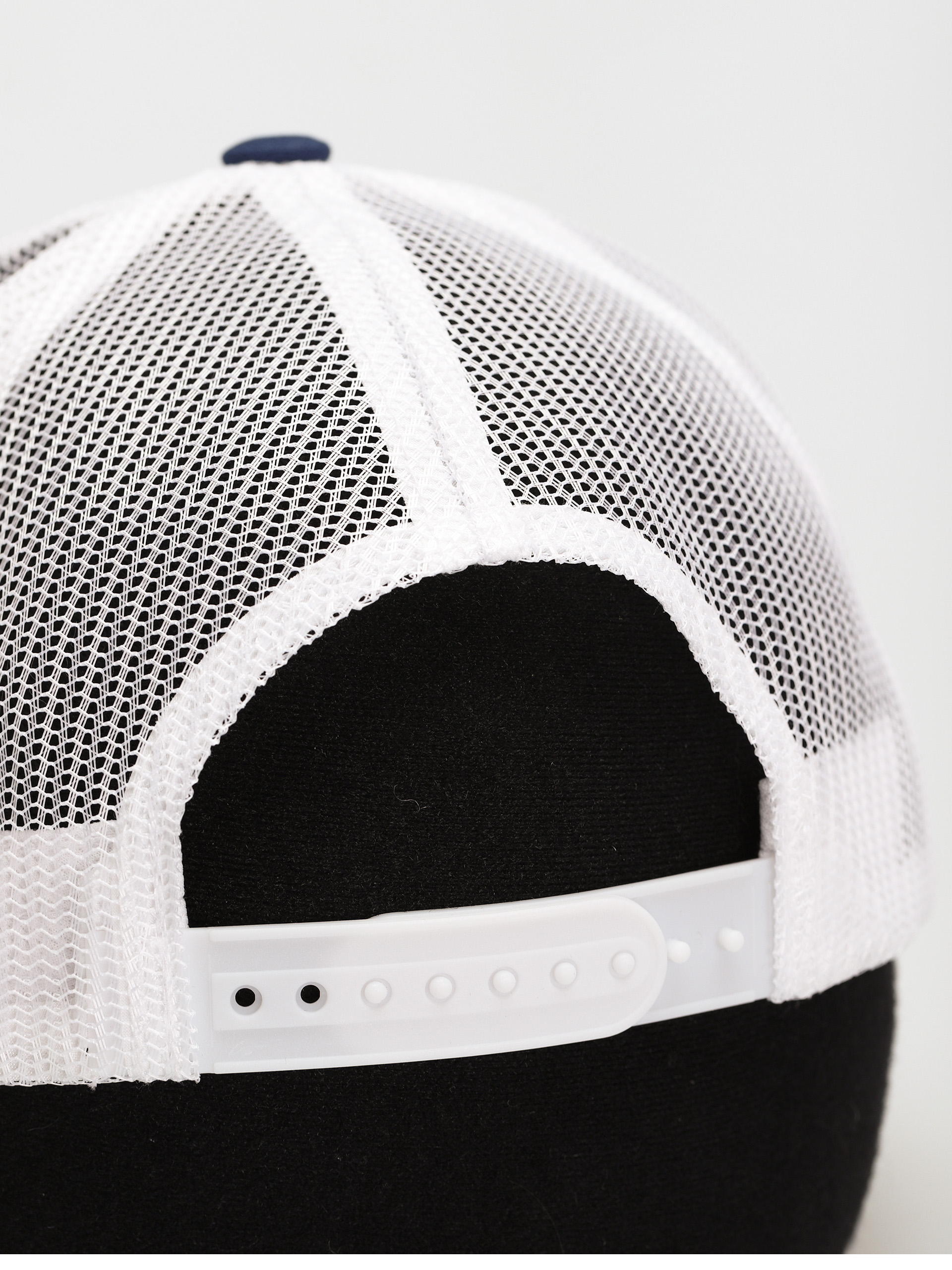 Czapka z daszkiem Brixton Scoop X Mp Mesh Cap (navy/white)