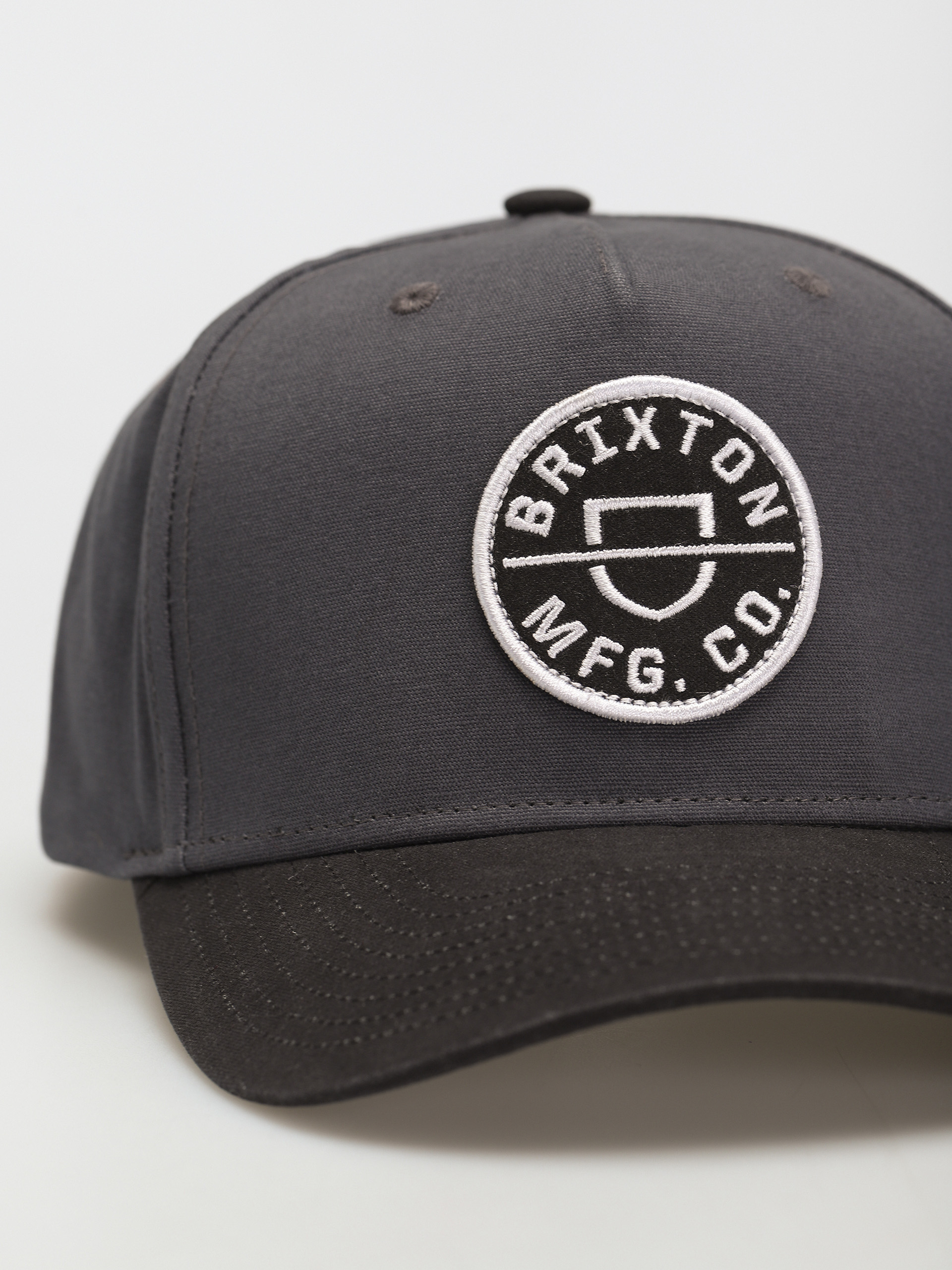 Czapka z daszkiem Brixton Crest C Mp Snapback (worn black/black)