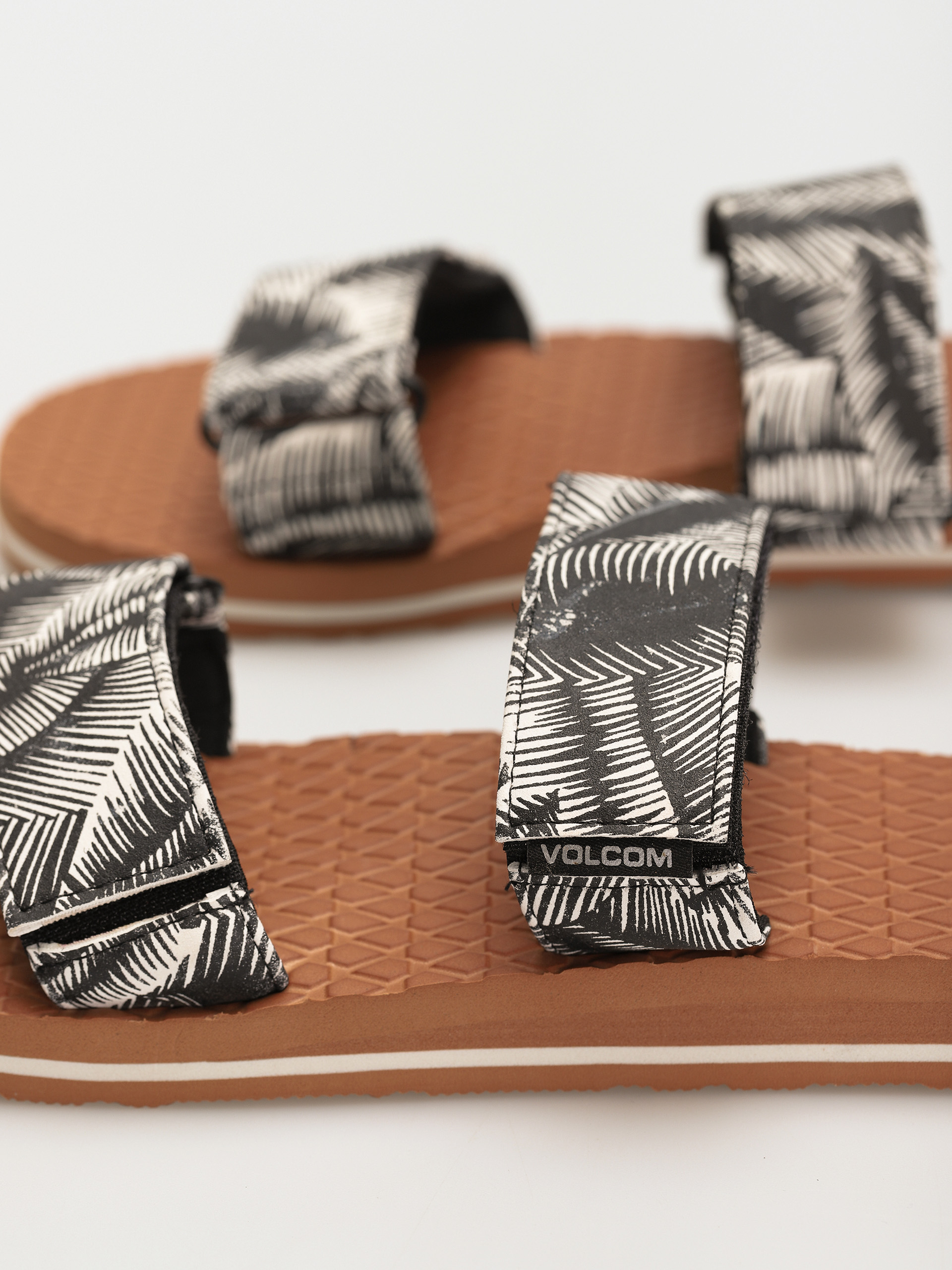 Klapki Volcom Eco Recliner Slide Wmn (sand)