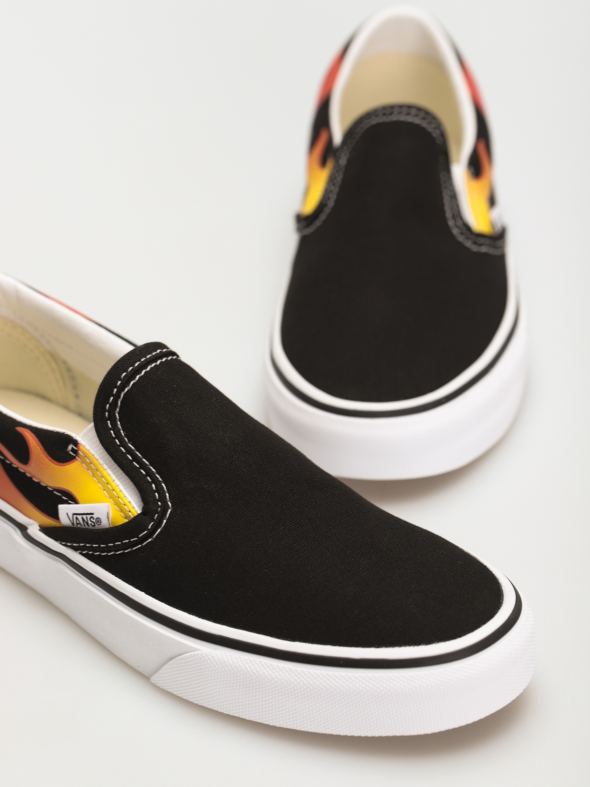 Buty Vans Classic Slip On (flame/black/black/true white)