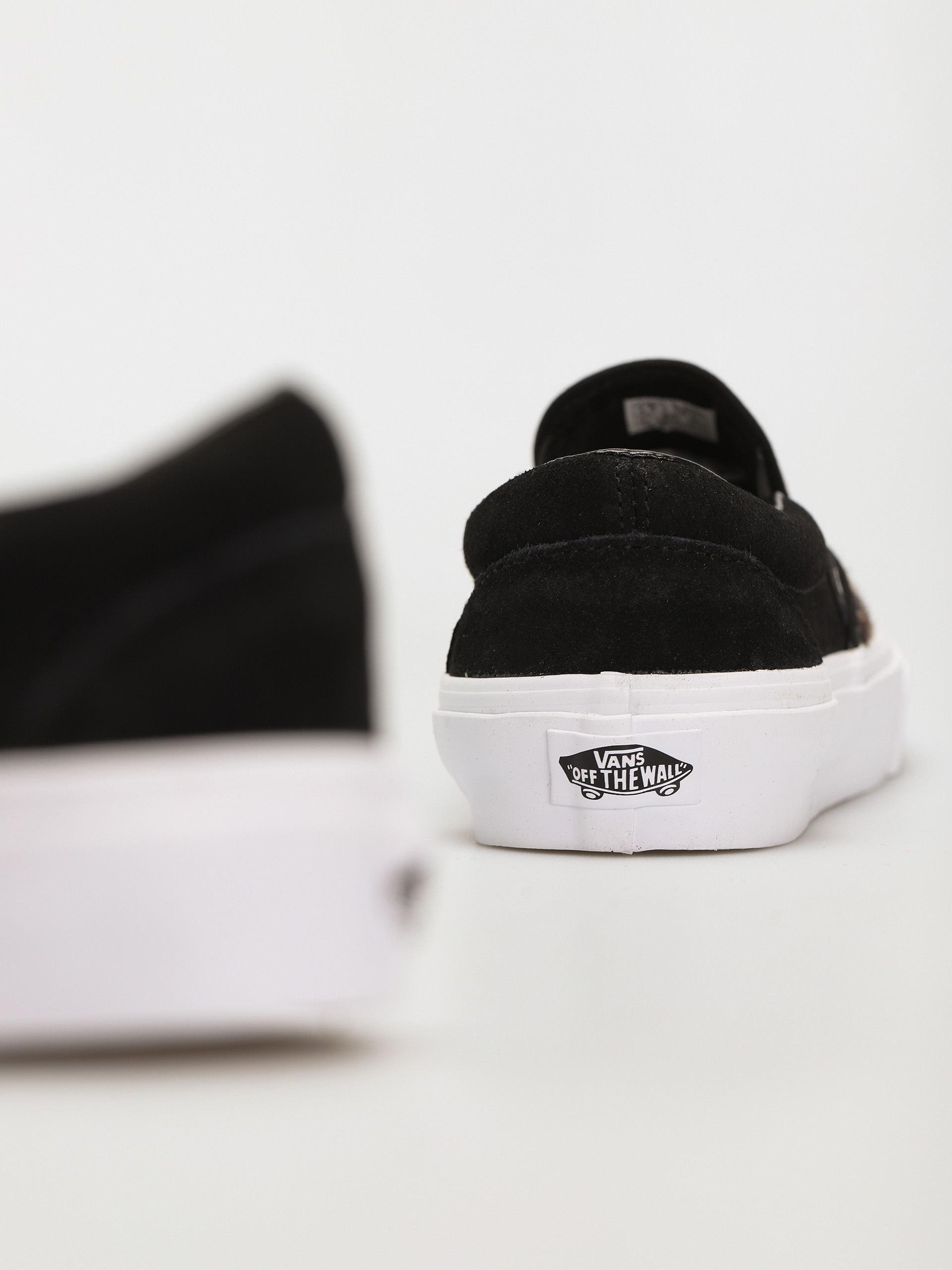 Buty Vans Classic Slip On (soft suede/black/tiger)