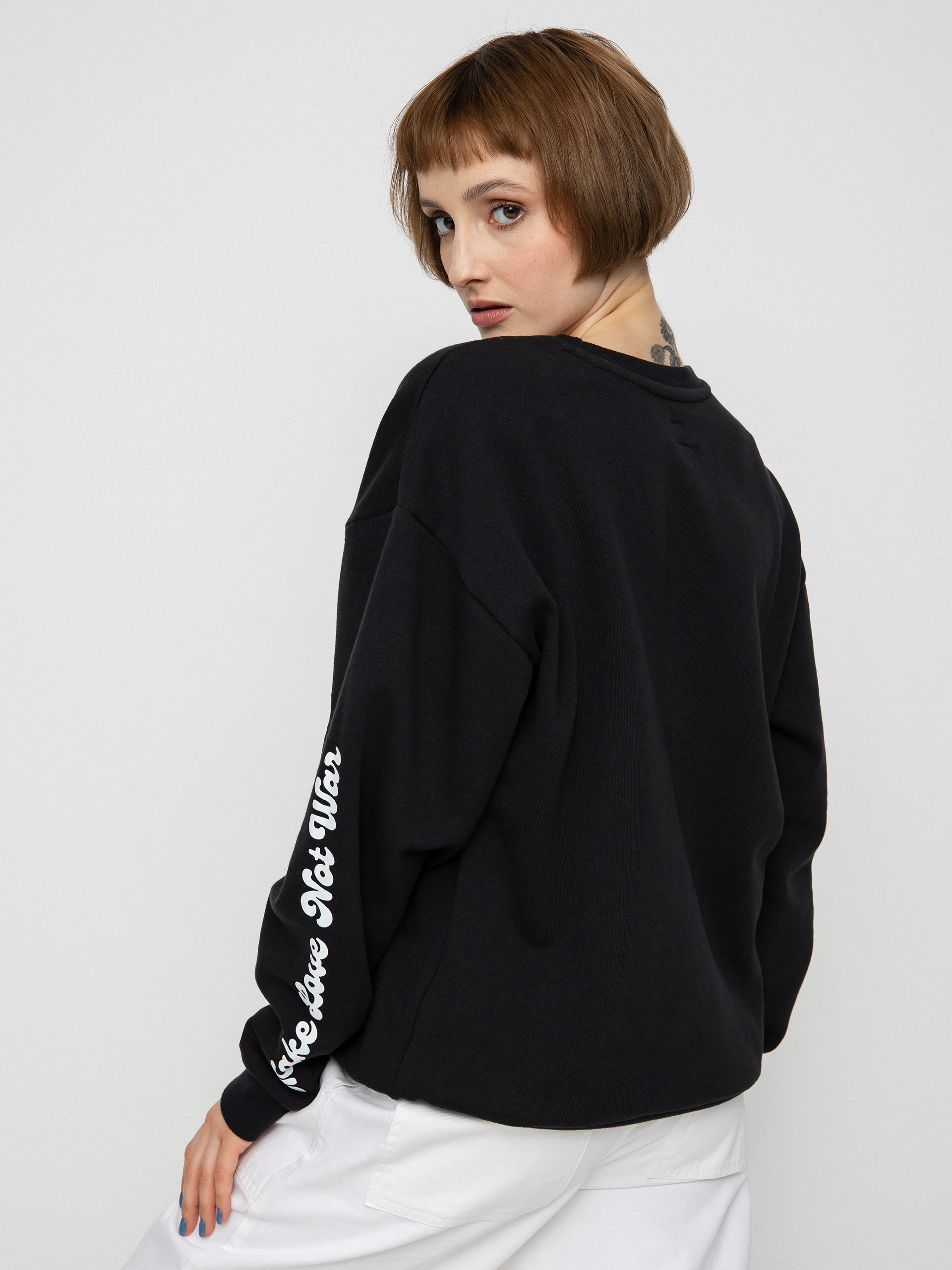Bluza Brixton Love Not War Crew Wmn (black)
