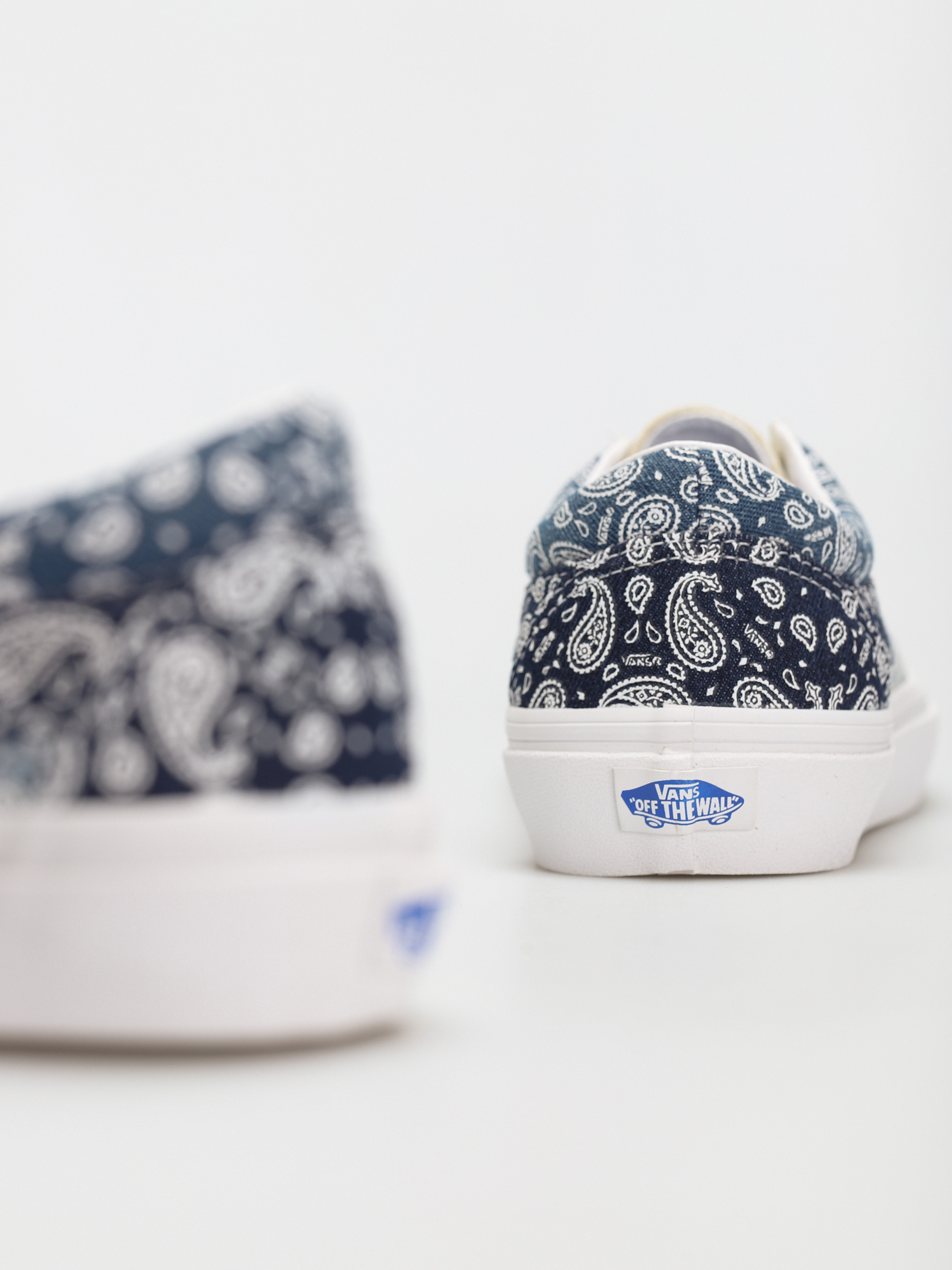 Buty Vans Bold Ni (bandana/multi/true white)