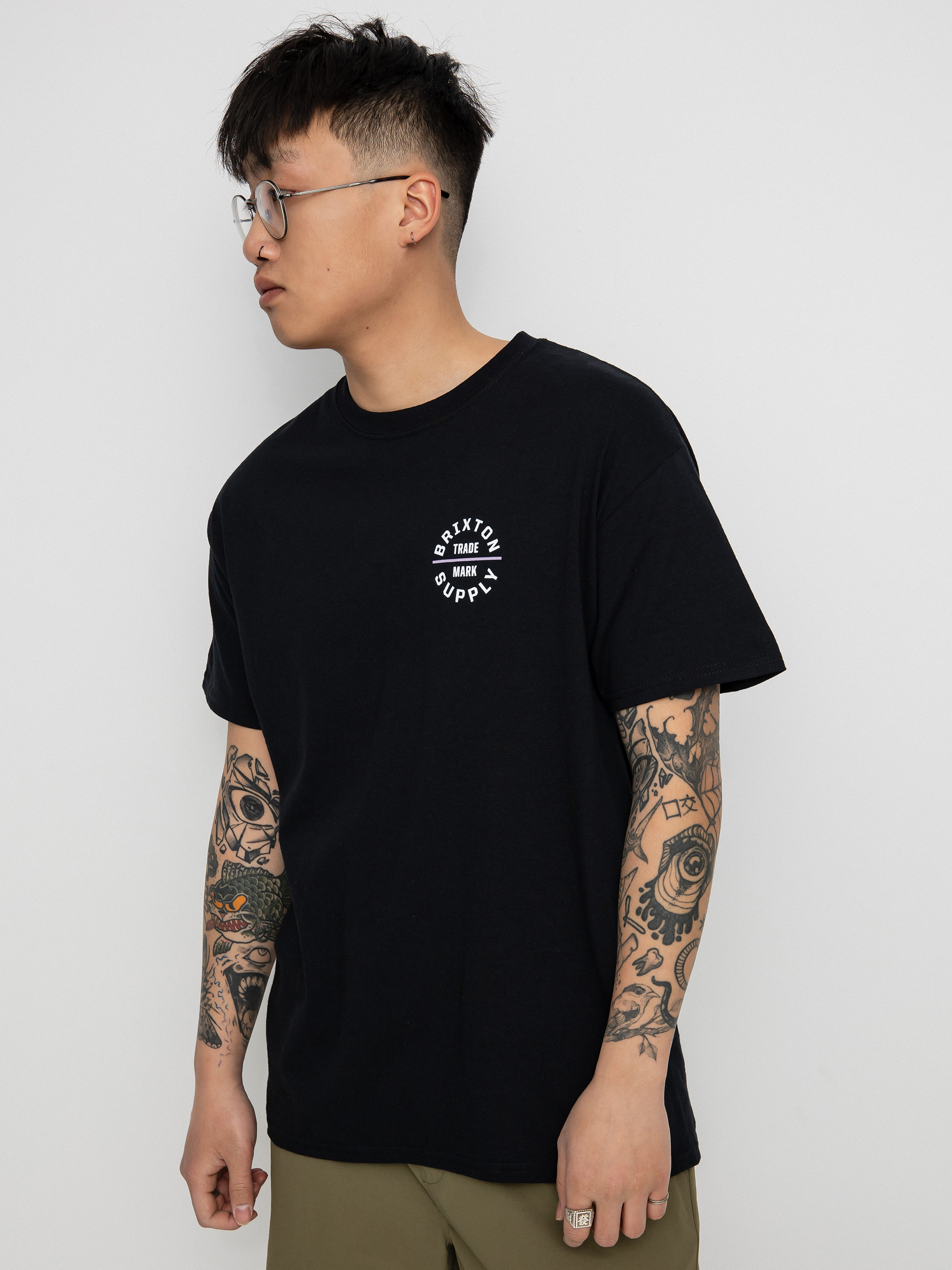 T-shirt Brixton Oath V (black/orchid)