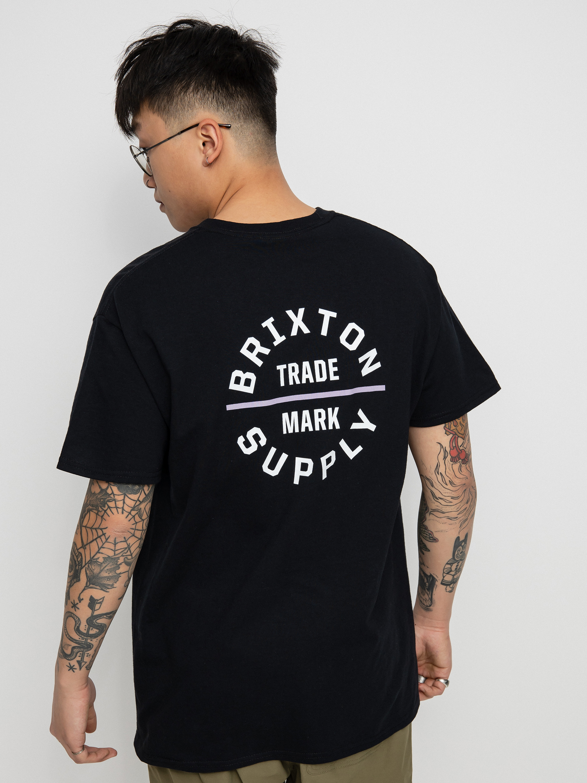 T-shirt Brixton Oath V (black/orchid)