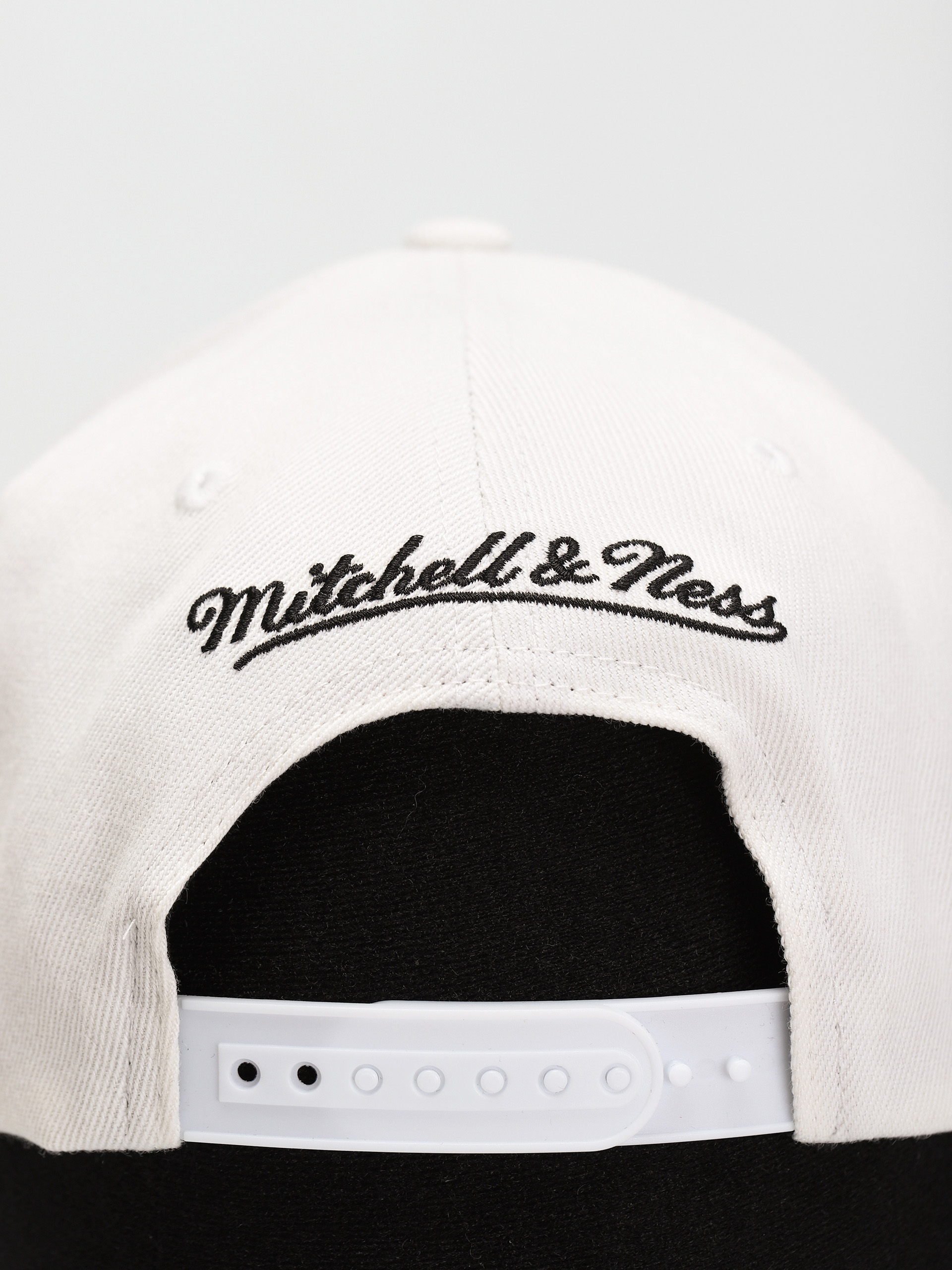 Czapka z daszkiem Mitchell & Ness Comfy Core Stretch (branded white)
