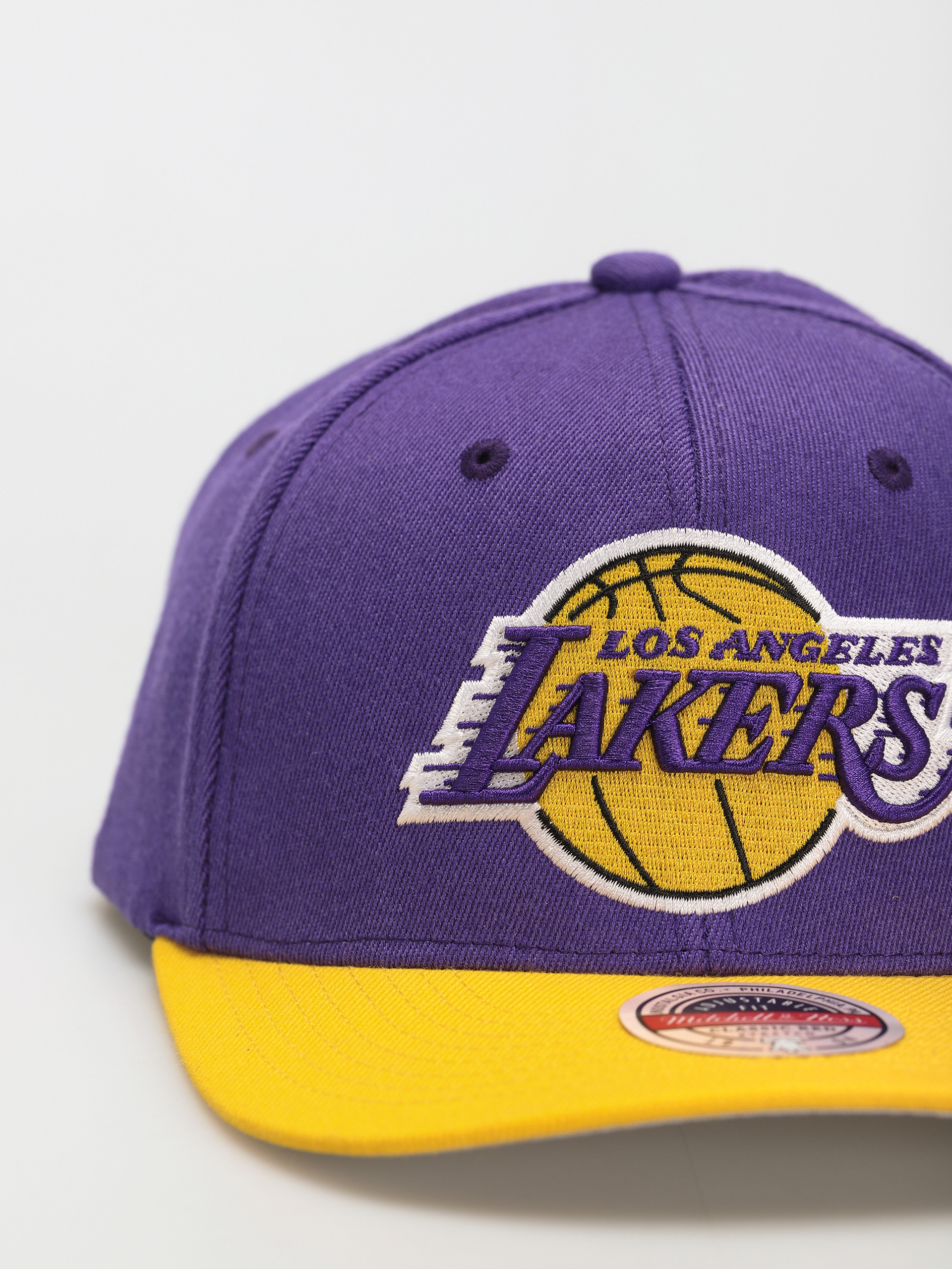Czapka z daszkiem Mitchell & Ness Team 2 Tone 2.0 (los angeles lakers purple/yellow)