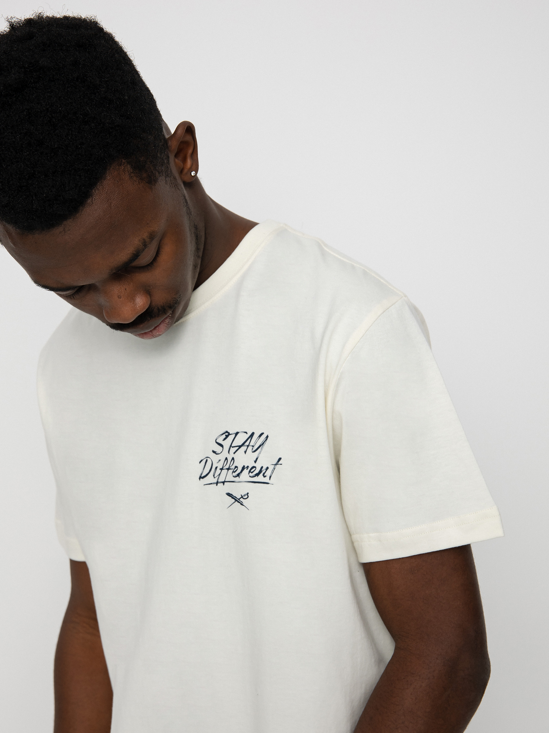T-shirt Iriedaily Wtfucktus (offwhite)