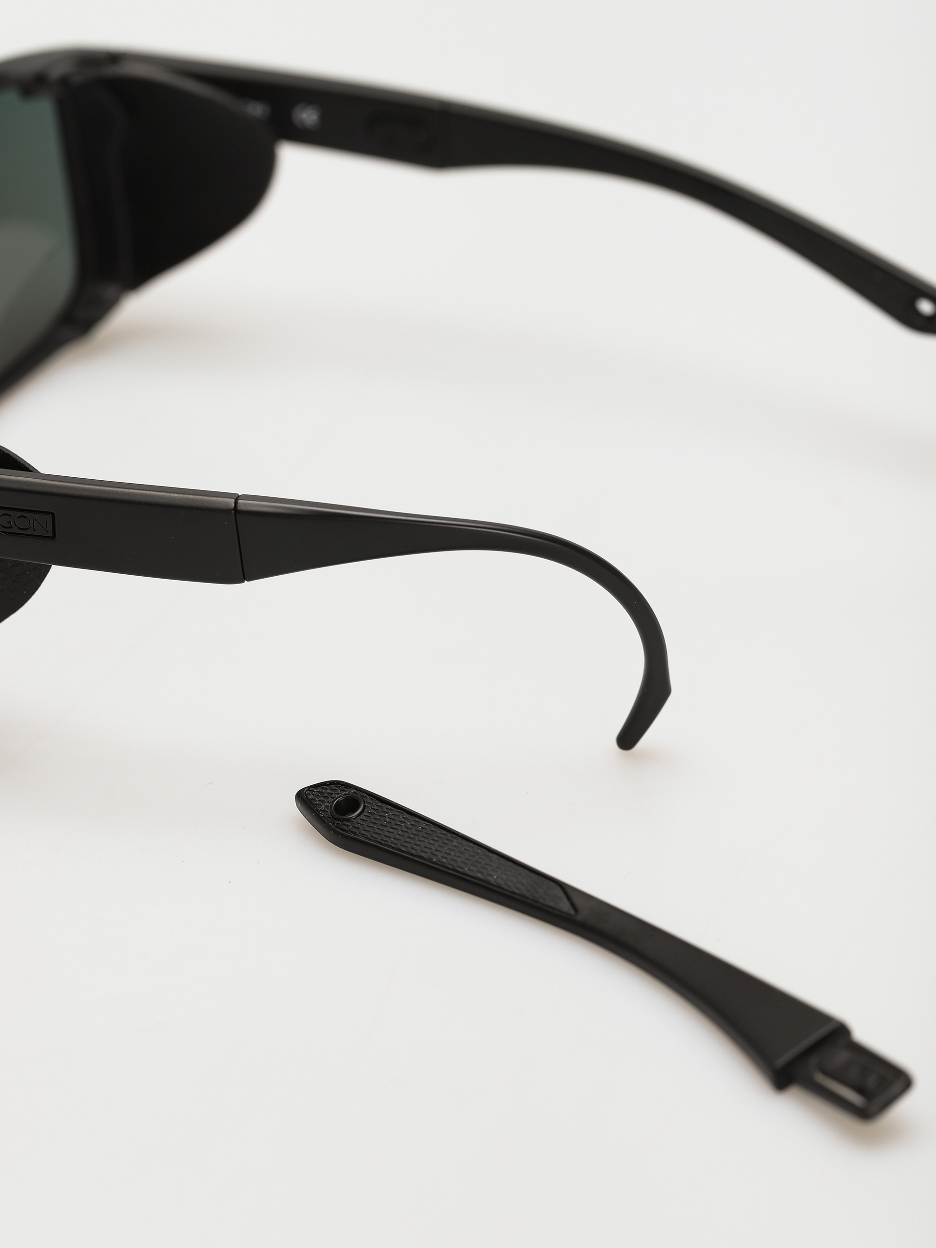 Okulary przeciwsłoneczne Dragon Latitude (matte black/ll infared ion)