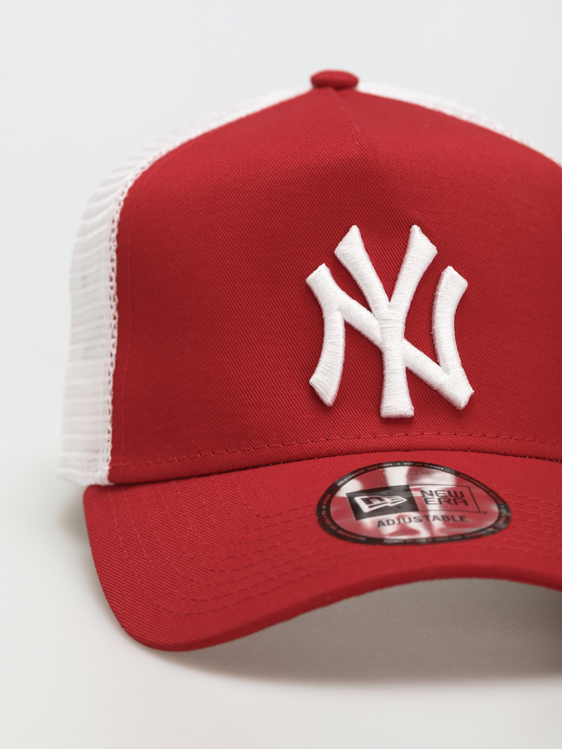 Czapka z daszkiem New Era Clean Trucker New York Yankees ZD (scarlet)