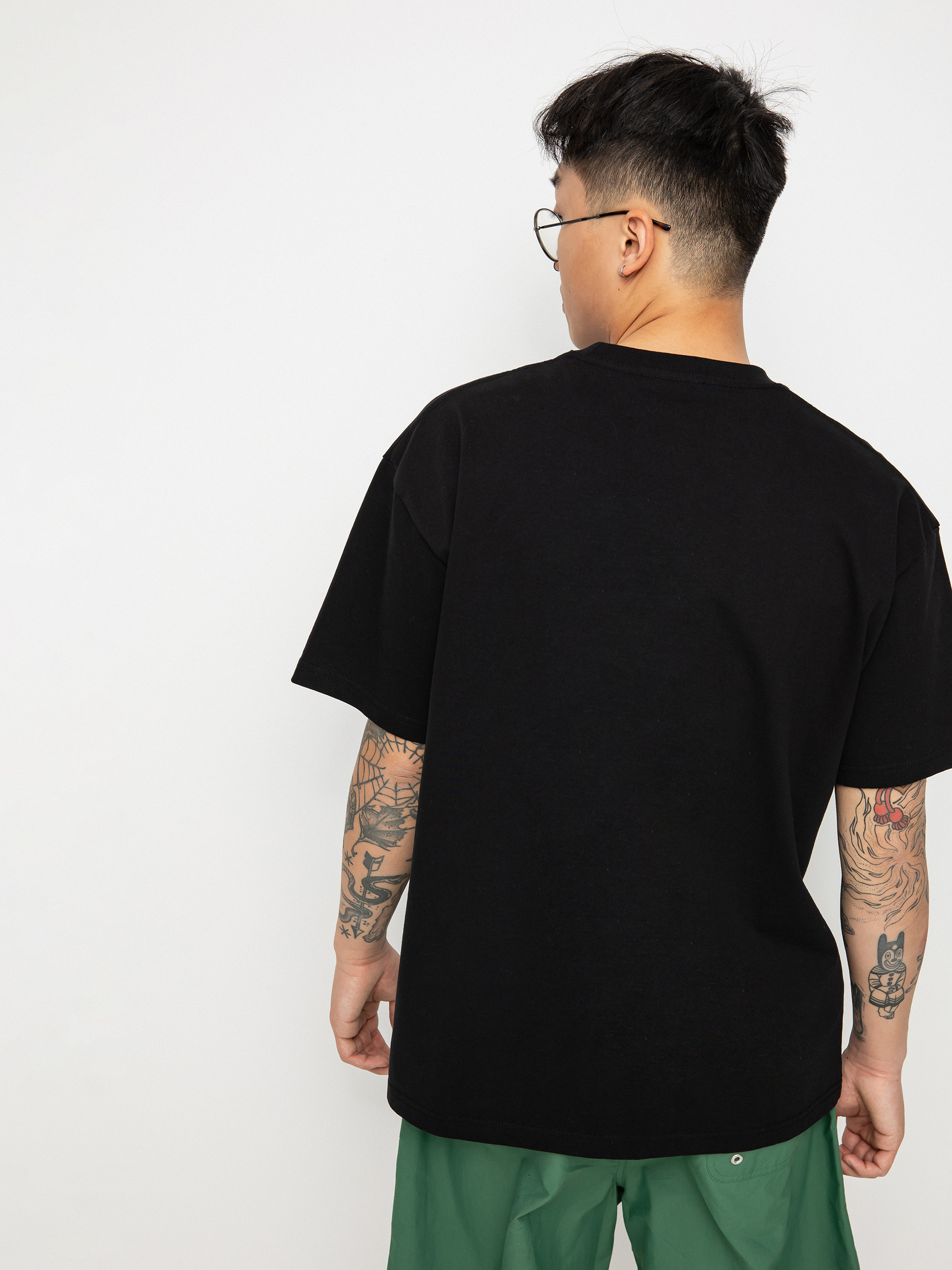 T-shirt Polar Skate Vertical Logo (black)