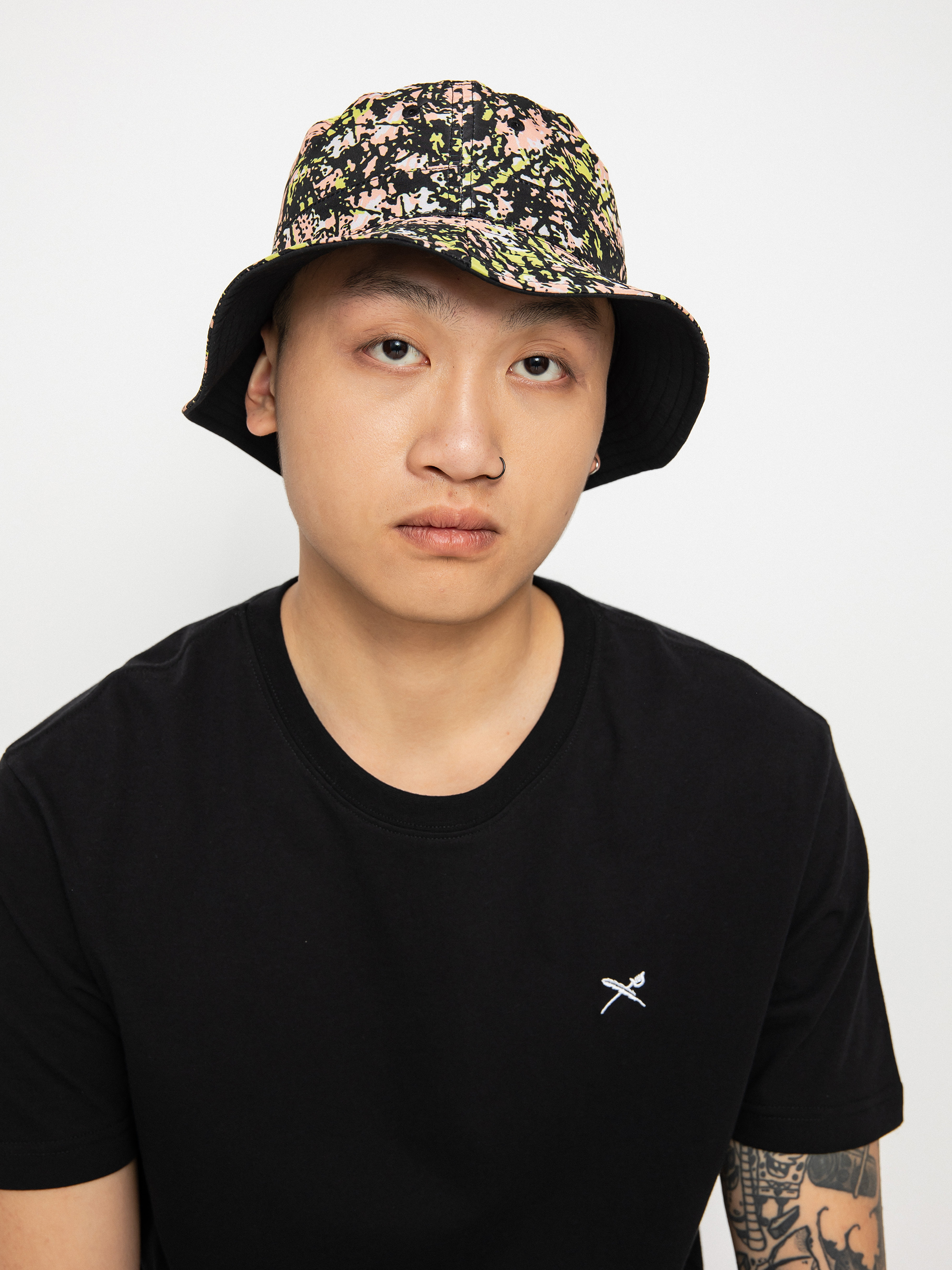 Kapelusz Volcom Stone Hour Bkt Hat Wmn (coral)