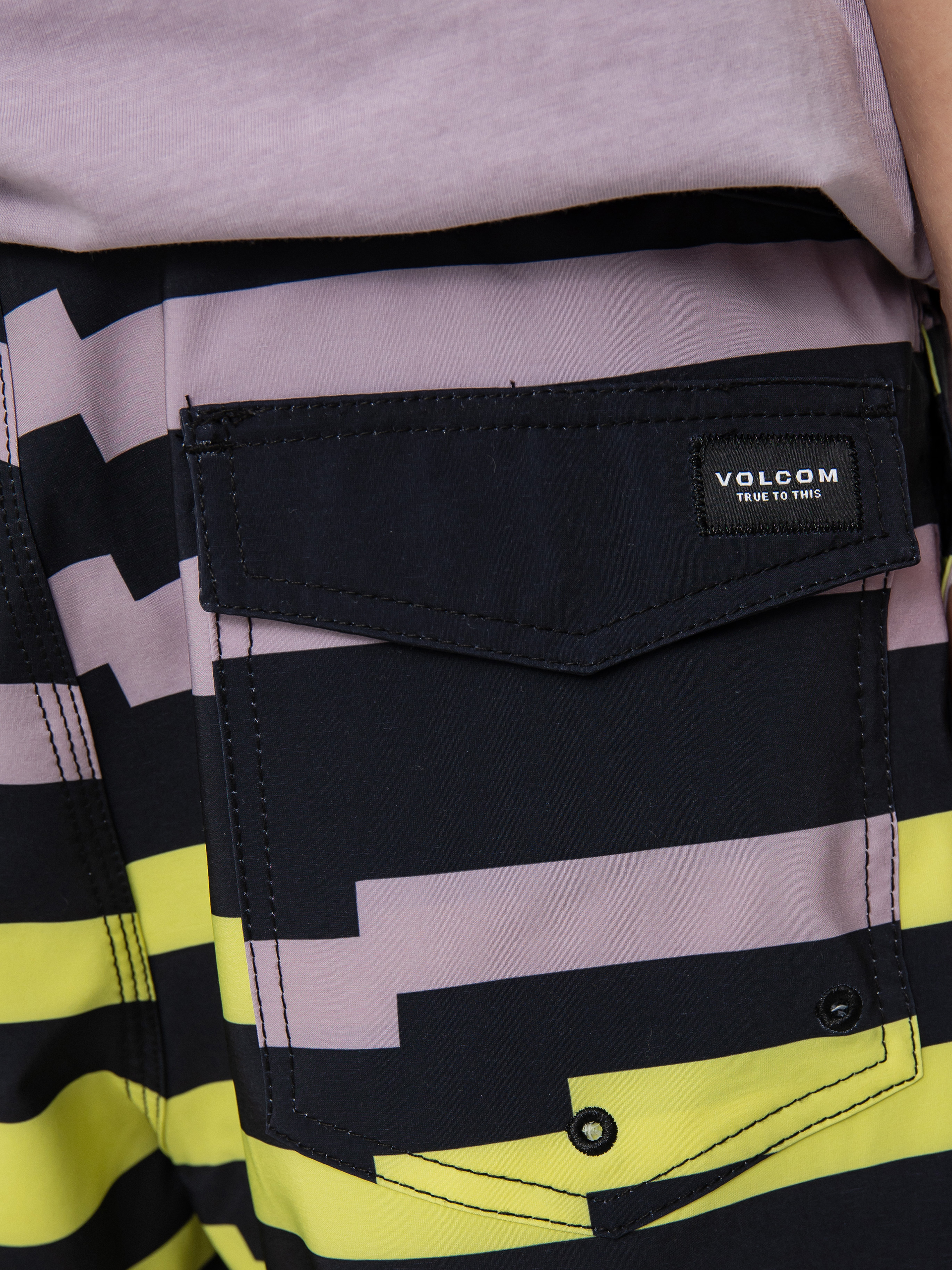 Boardshorty Volcom Juxt Quarta Mod 20 (black)