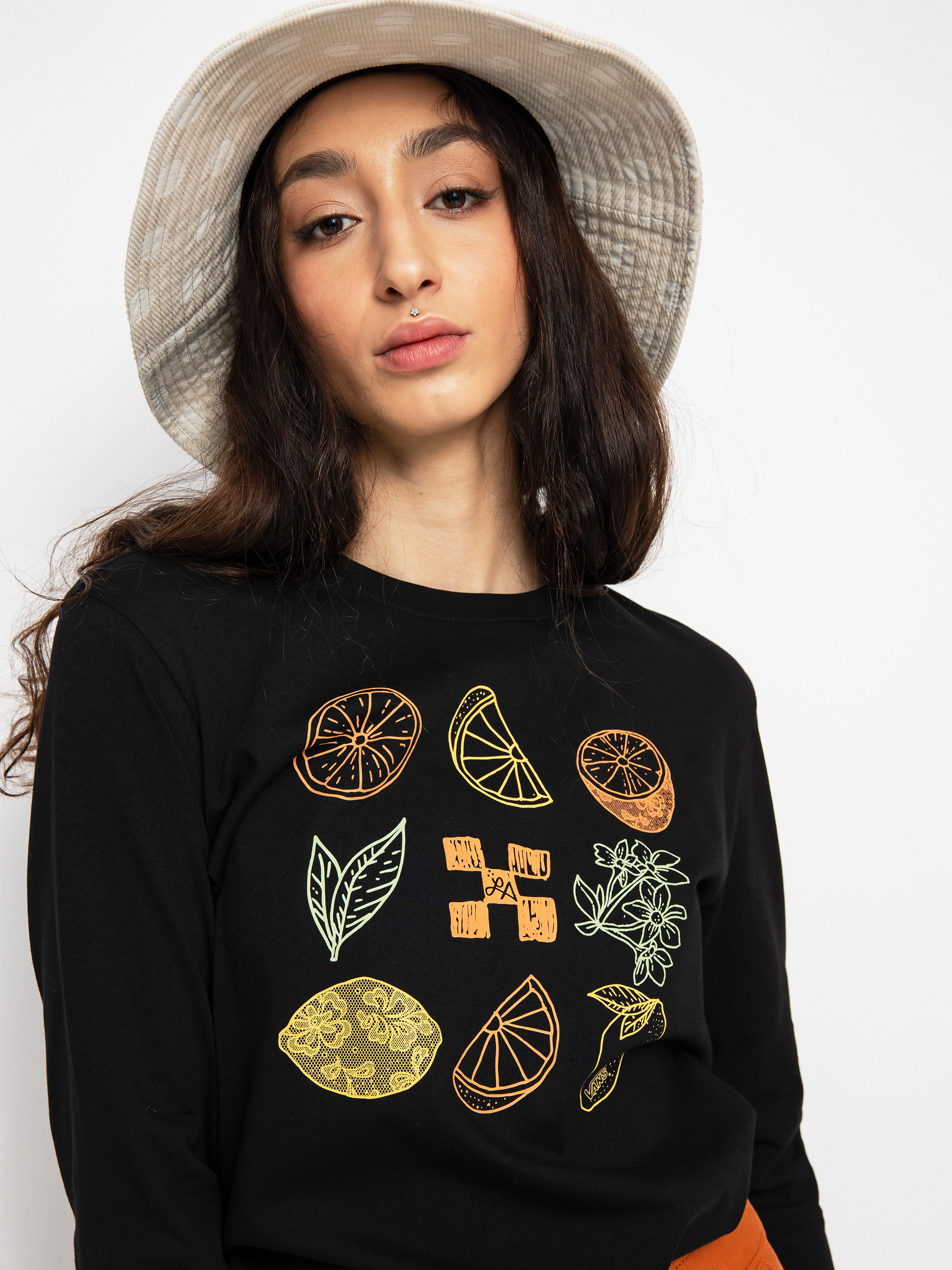 Longsleeve Vans Lizzie Armanto  Wmn (tee black)