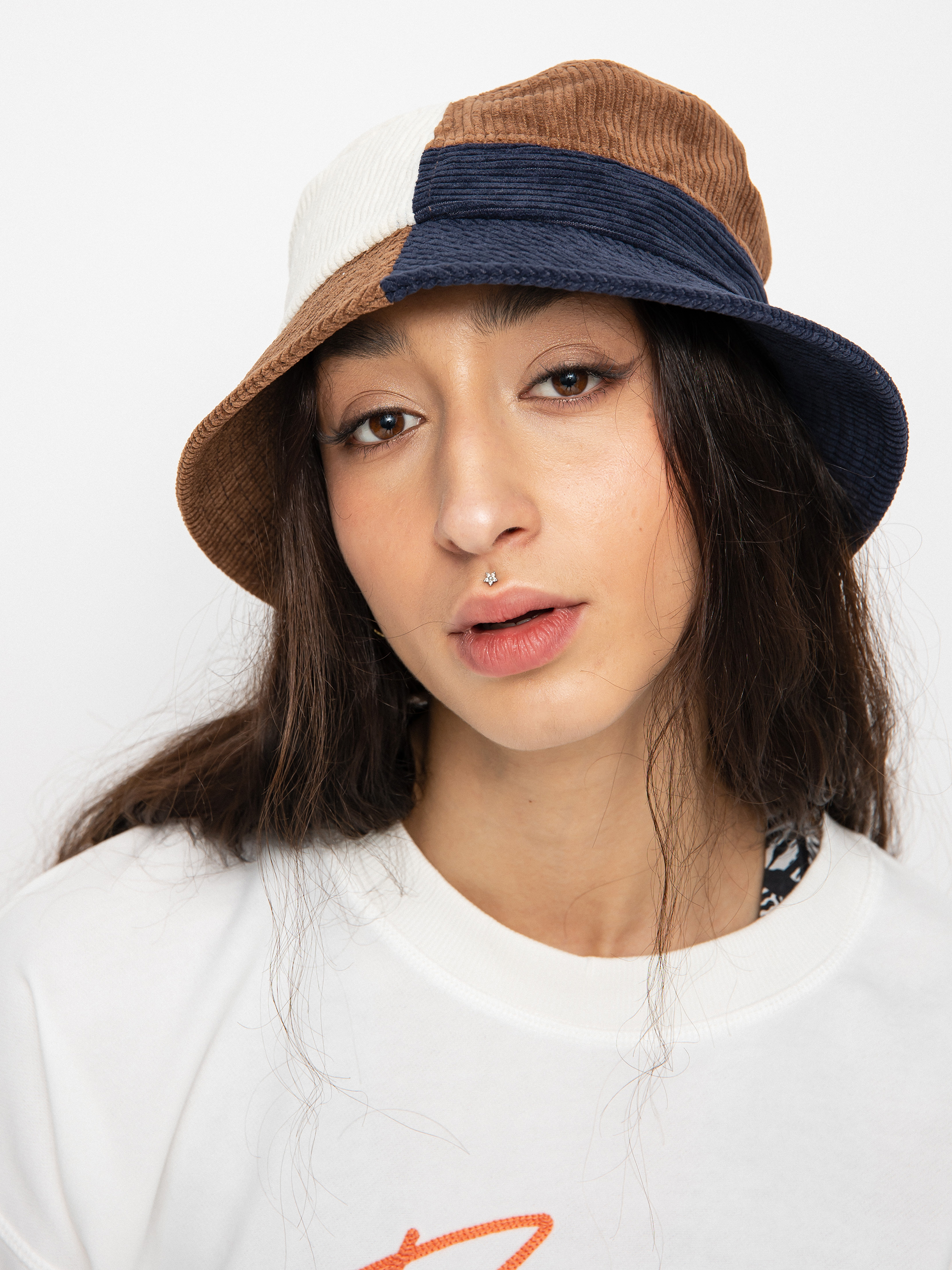 Kapelusz Brixton Gramercy Packable Bucket Hat (navy/hide)