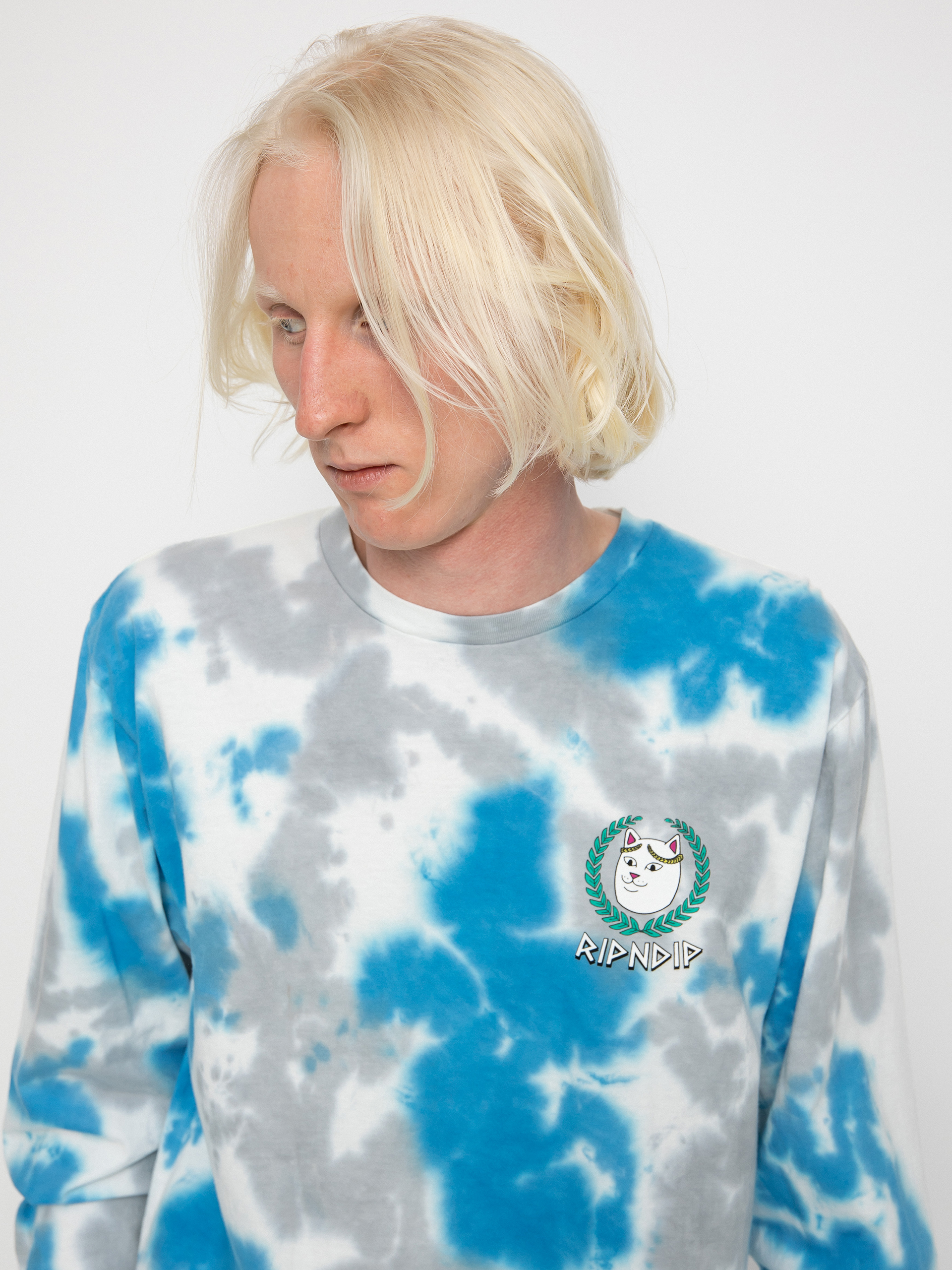 Longsleeve RipNDip Waiting In Heaven (light blue cloud wash)