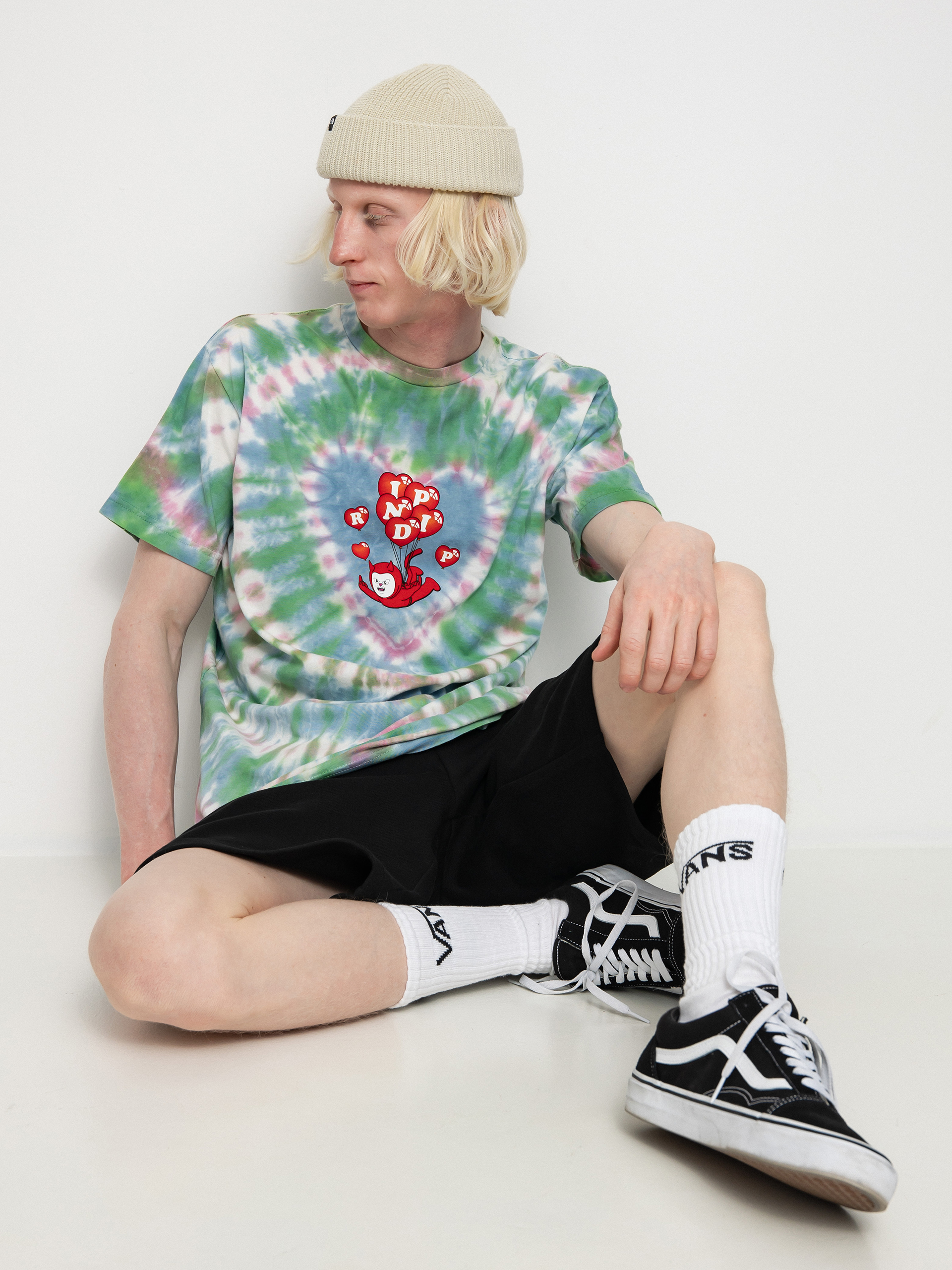 T-shirt RipNDip Cupids Nightmare (blue/pink heart dye)
