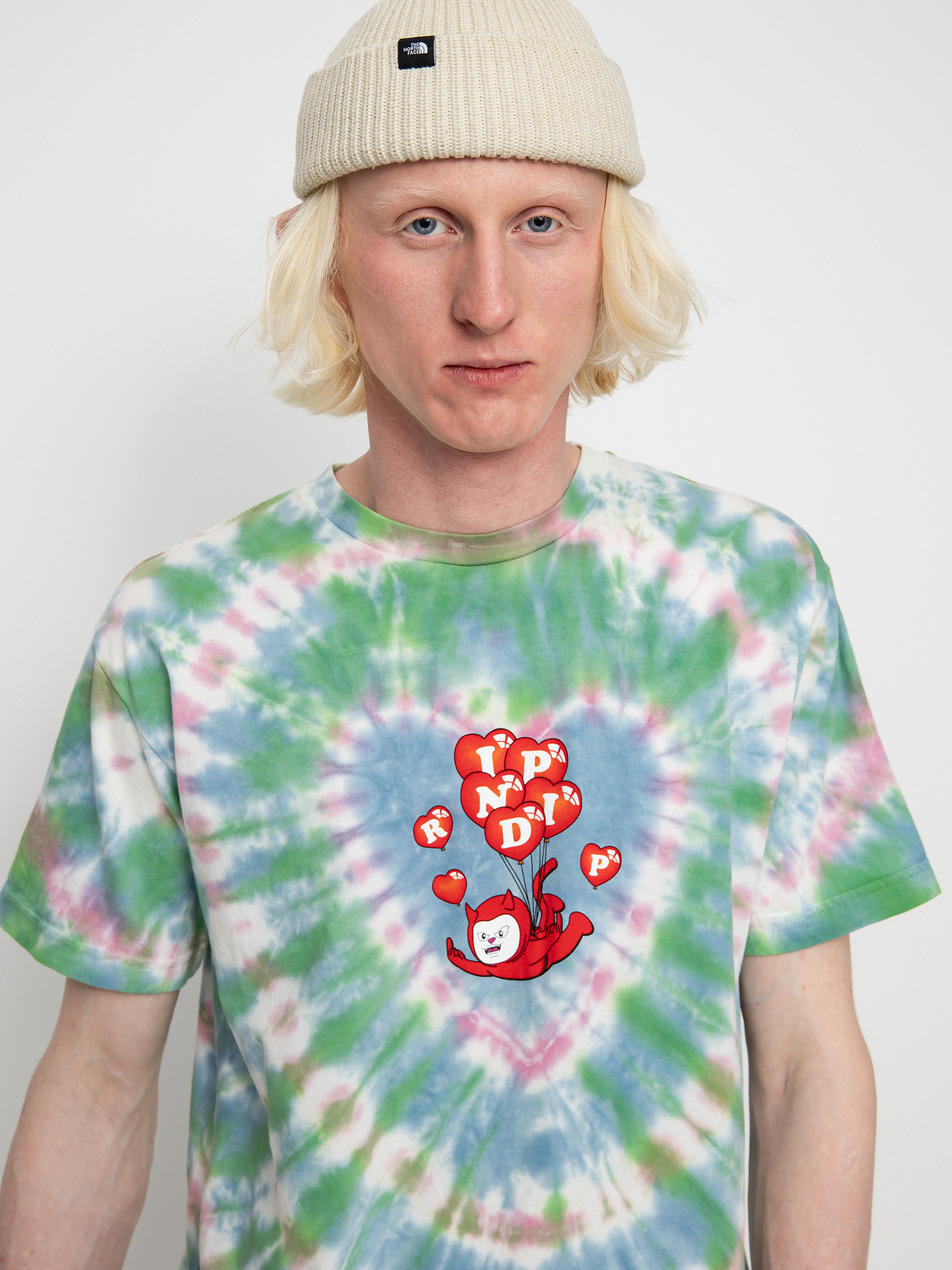 T-shirt RipNDip Cupids Nightmare (blue/pink heart dye)