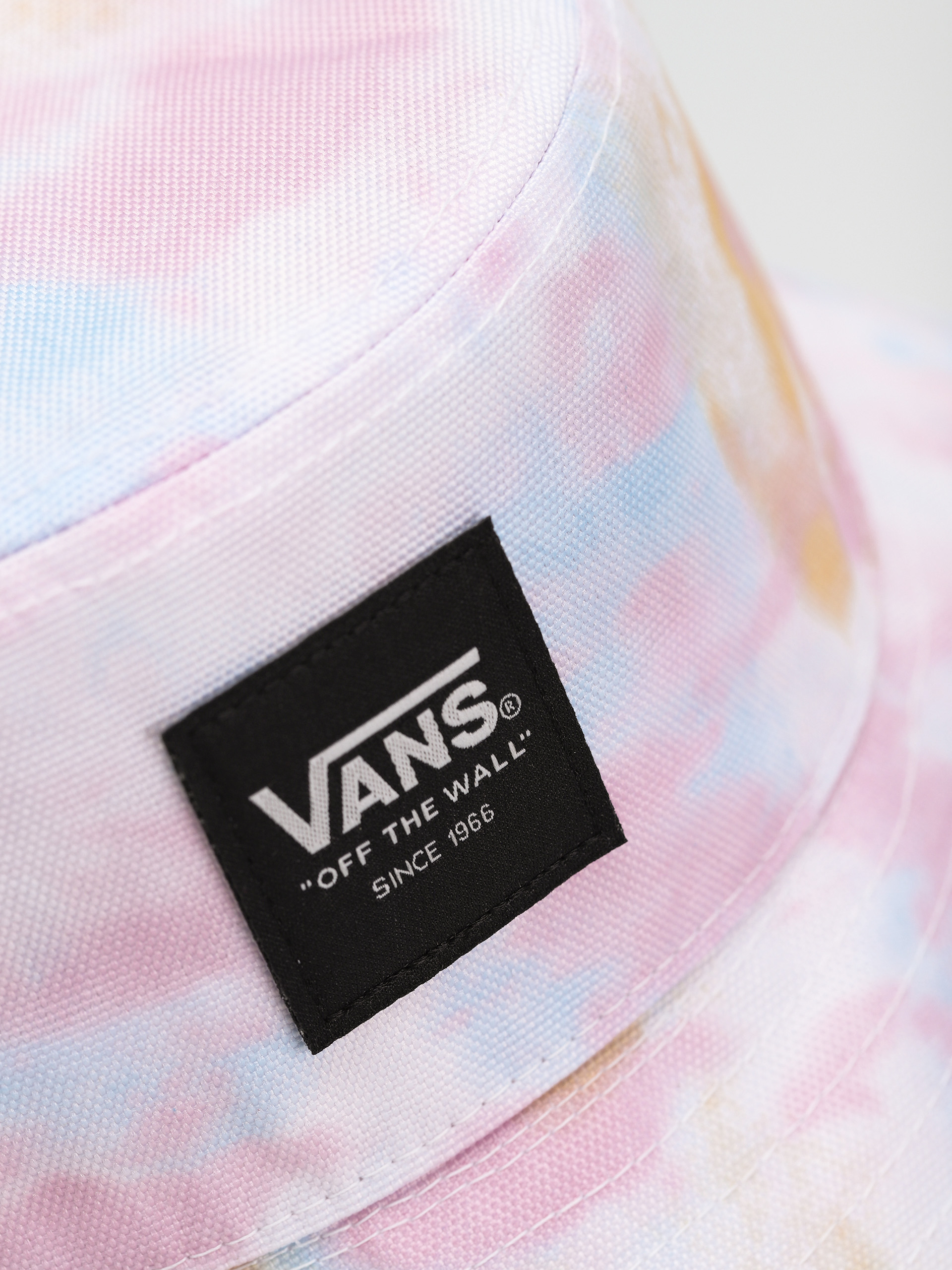 Kapelusz Vans Step Up Bucket Wmn (tri/dye)