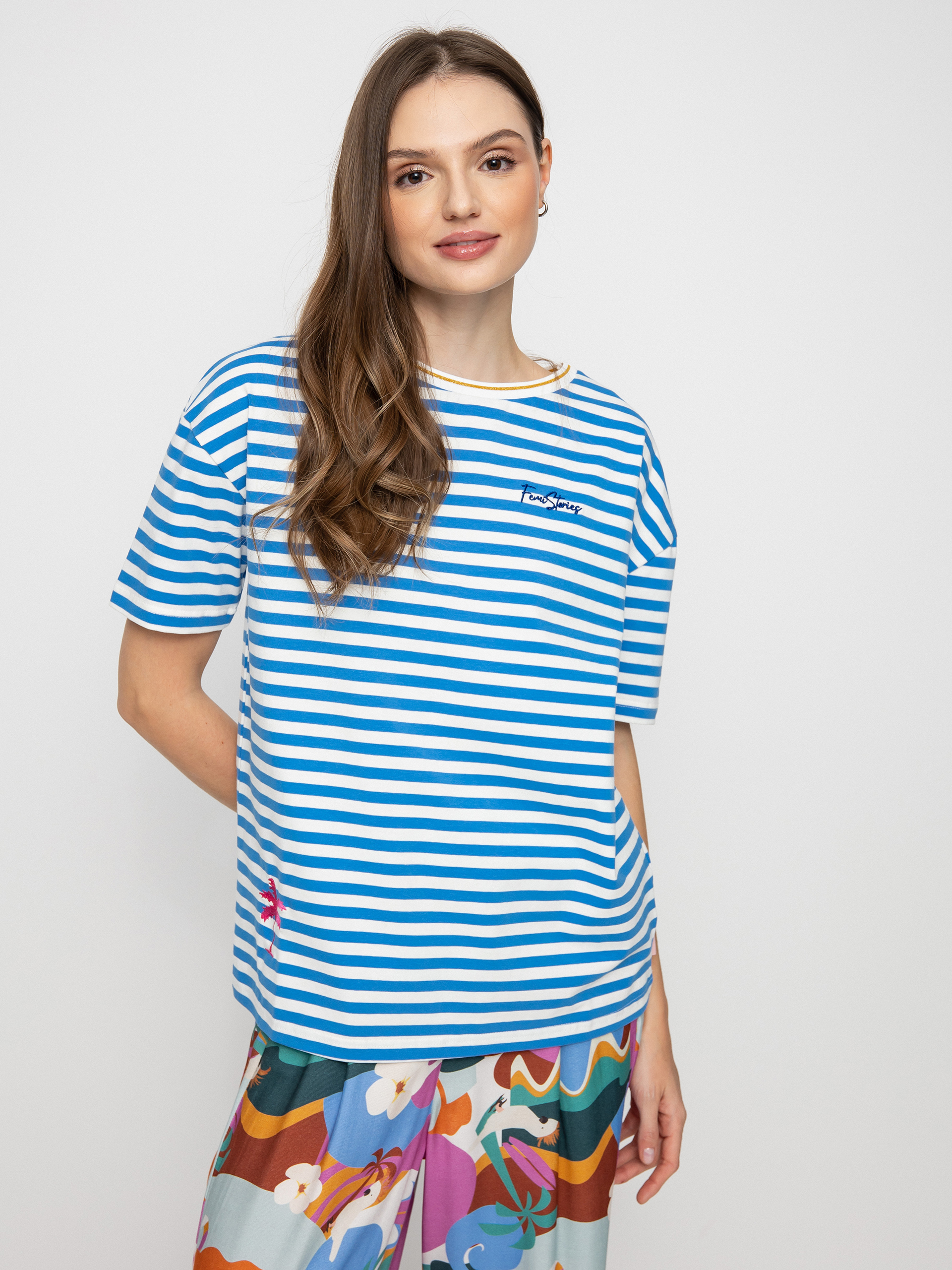 T-shirt Femi Stories Loose Wmn (bes)