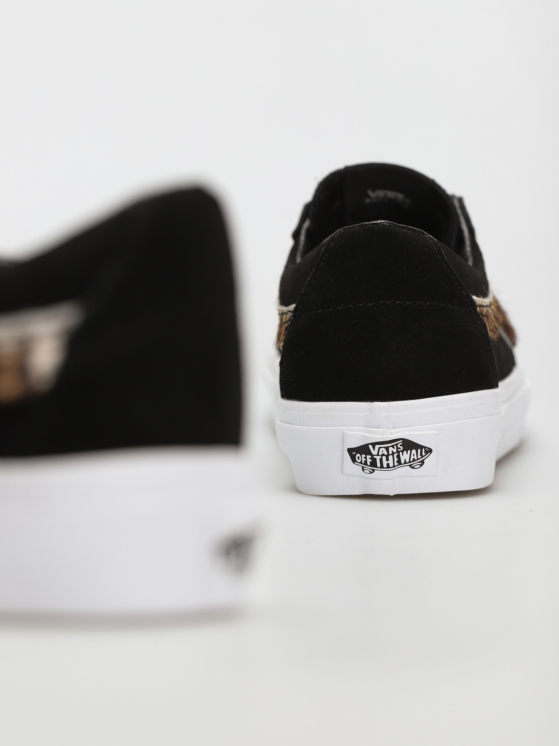 Buty Vans Sk8 Low (soft suede/black/tiger)