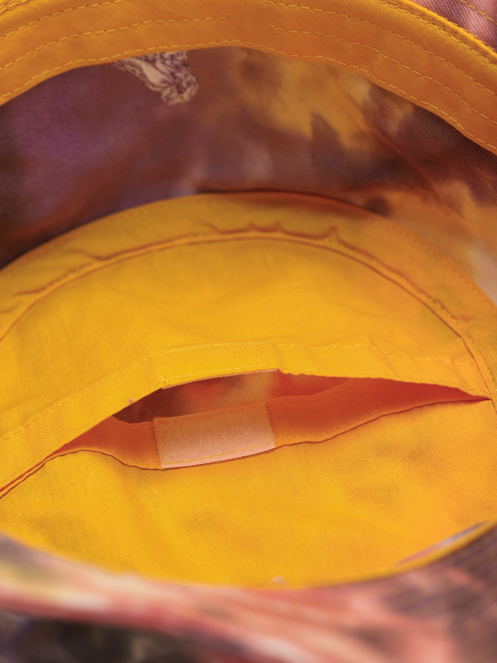 Kapelusz Kangol Tie Dye Bucket (galaxy)