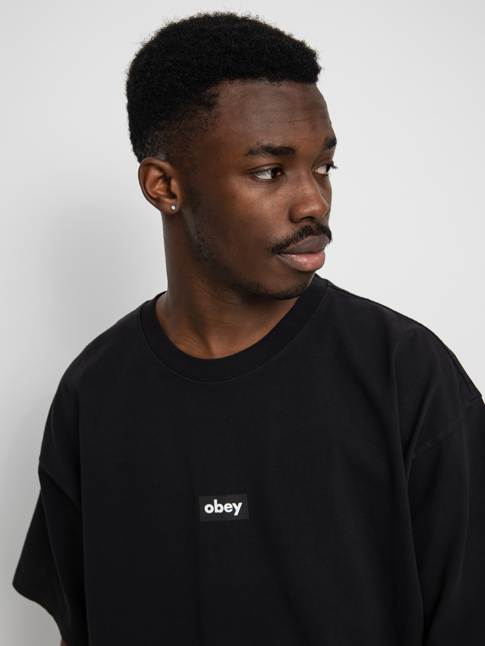 T-shirt OBEY Black Bar (off black)