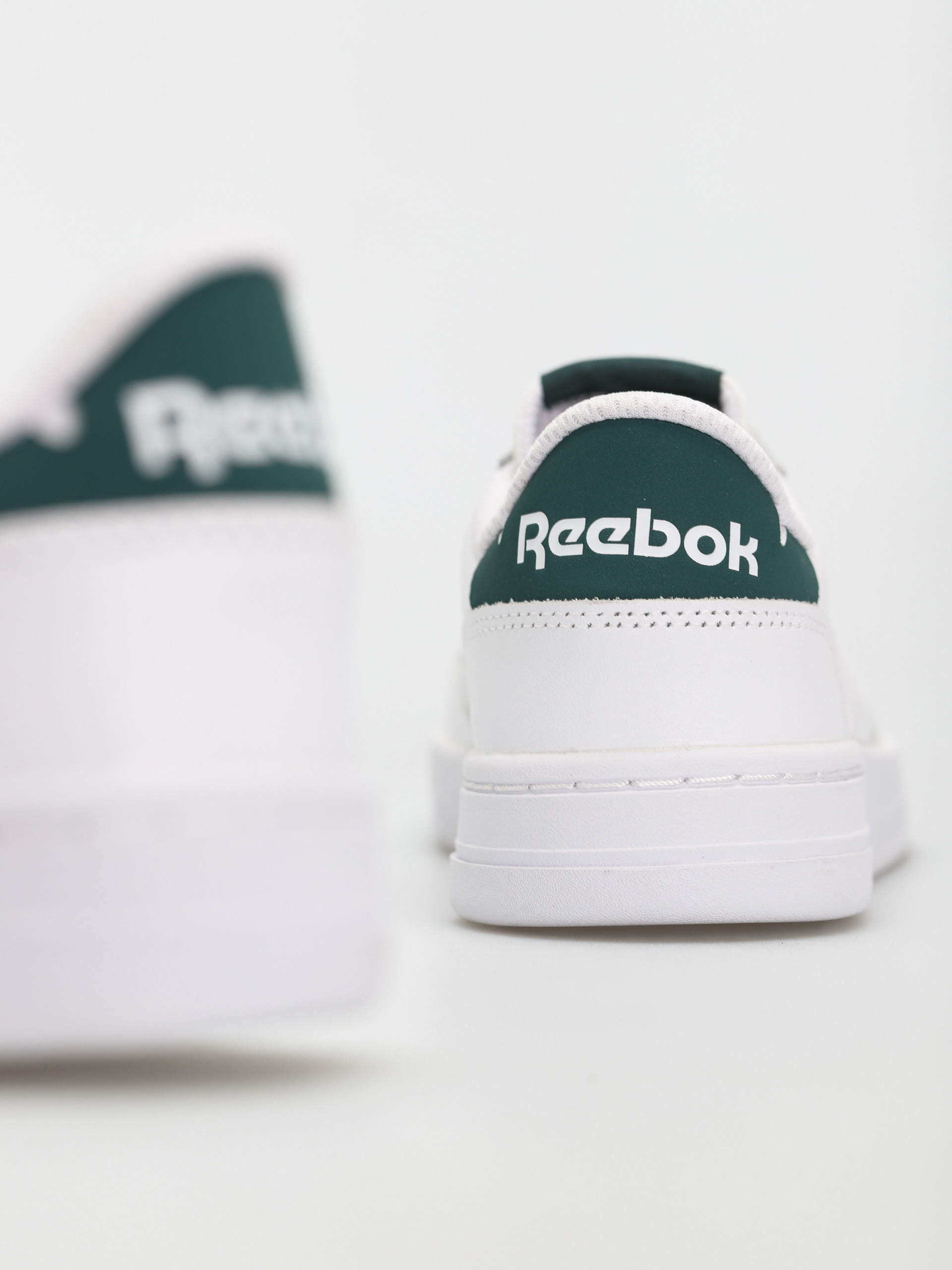 Buty Reebok Court Peak (ftwwht/ftwwht/forgrn)