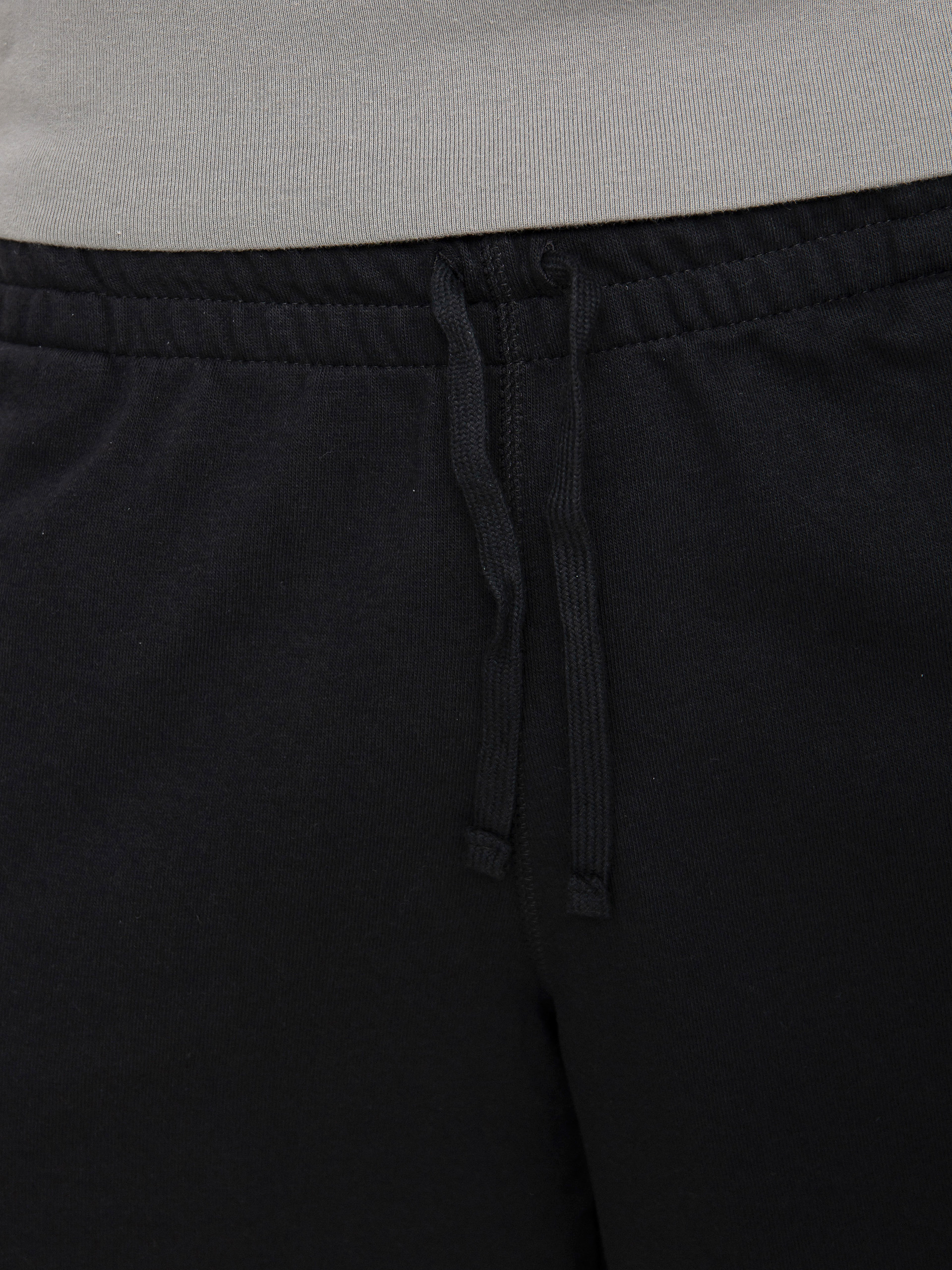 Szorty New Balance Essentials Uni Ssentials (black)